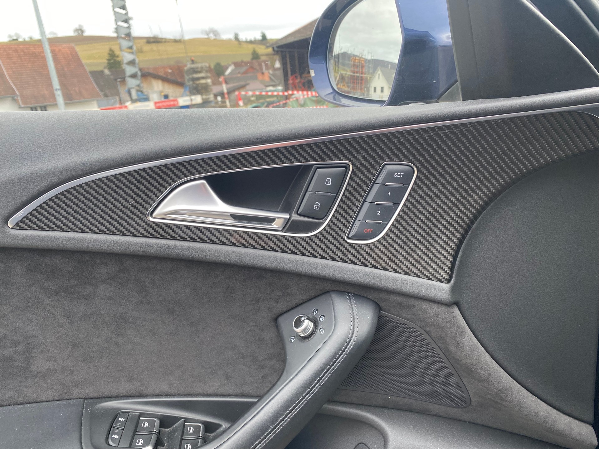 AUDI RS6-image-5