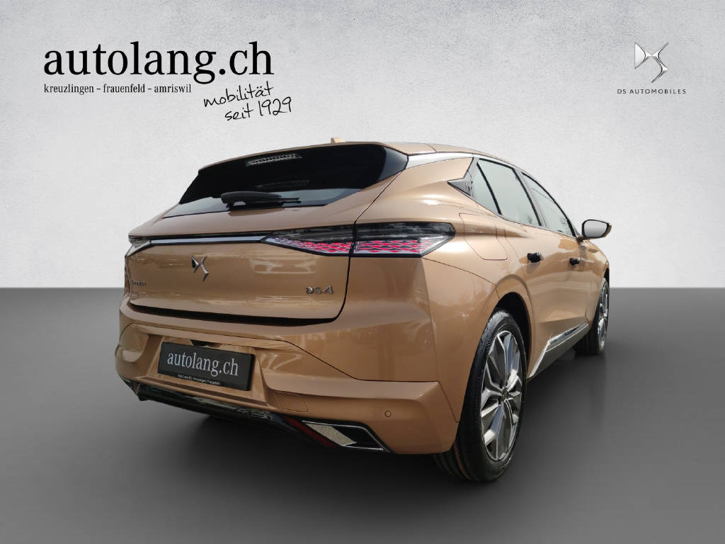 DS AUTOMOBILES DS4 1.6 E-Tense Trocadero-image-3