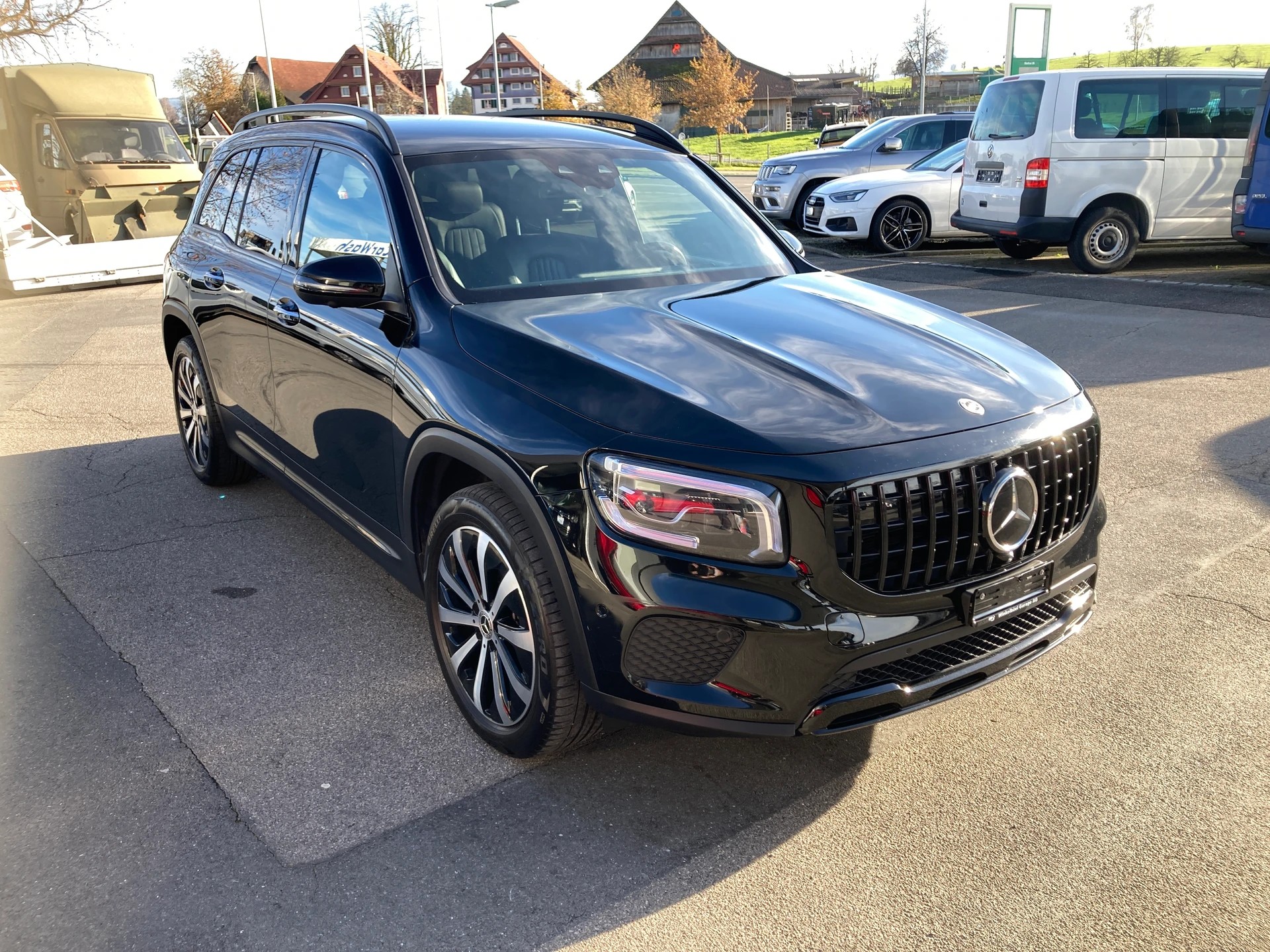MERCEDES-BENZ GLB 250 4Matic Style 8G-Tronic-image-1