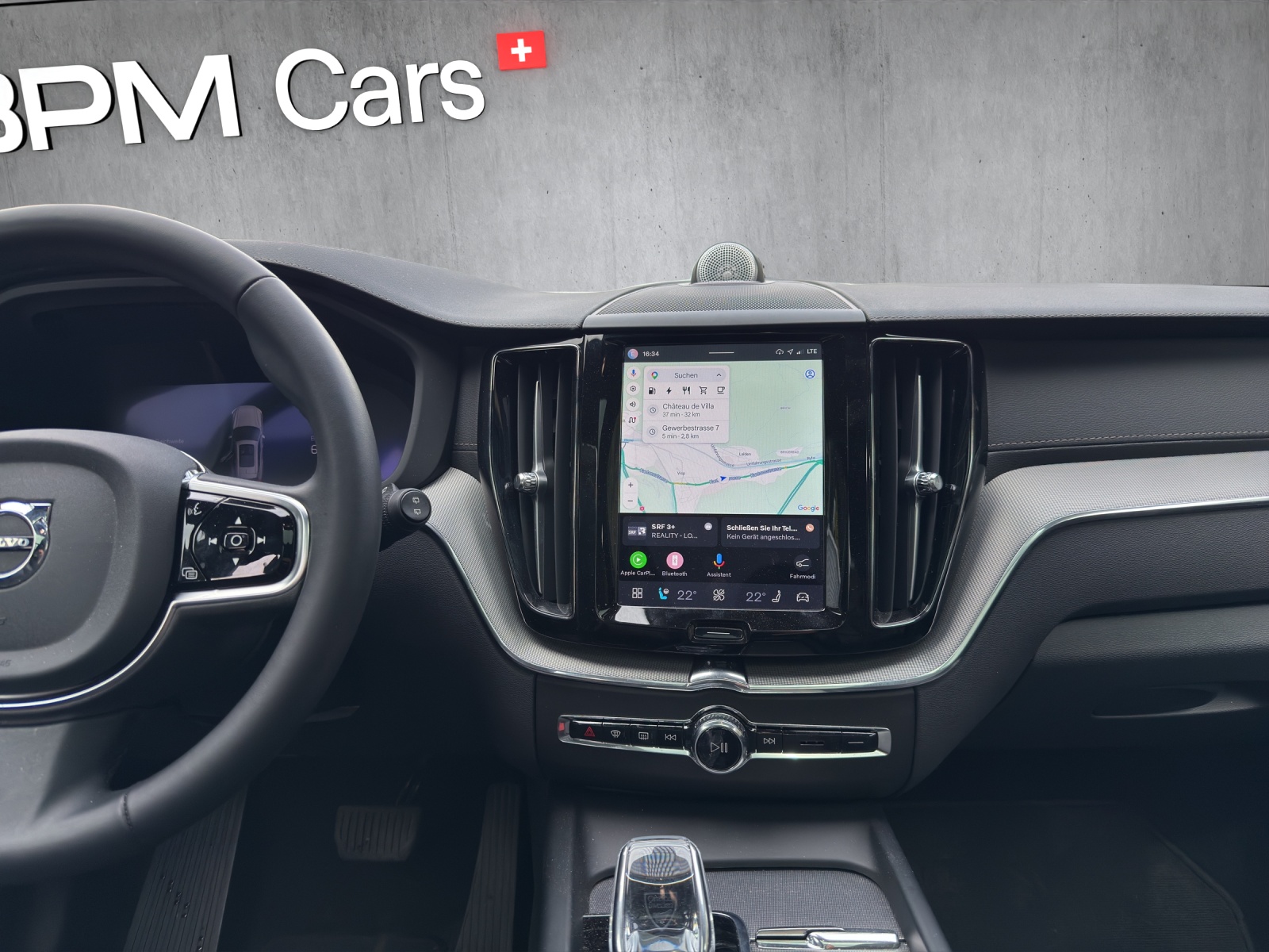 VOLVO XC60 T8 eAWD PluginHybrid Black Edition Geartronic-image-12