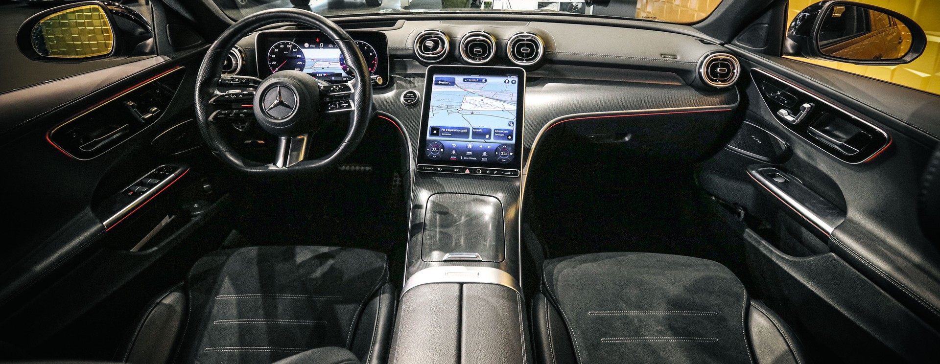 MERCEDES-BENZ C 200 T-Modell AMG Line-image-13
