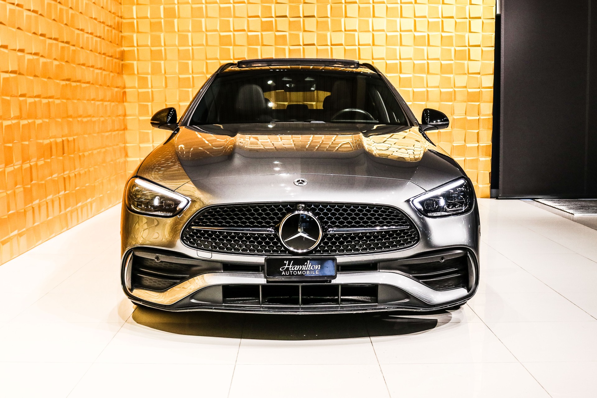 MERCEDES-BENZ C 200 T-Modell AMG Line-image-2