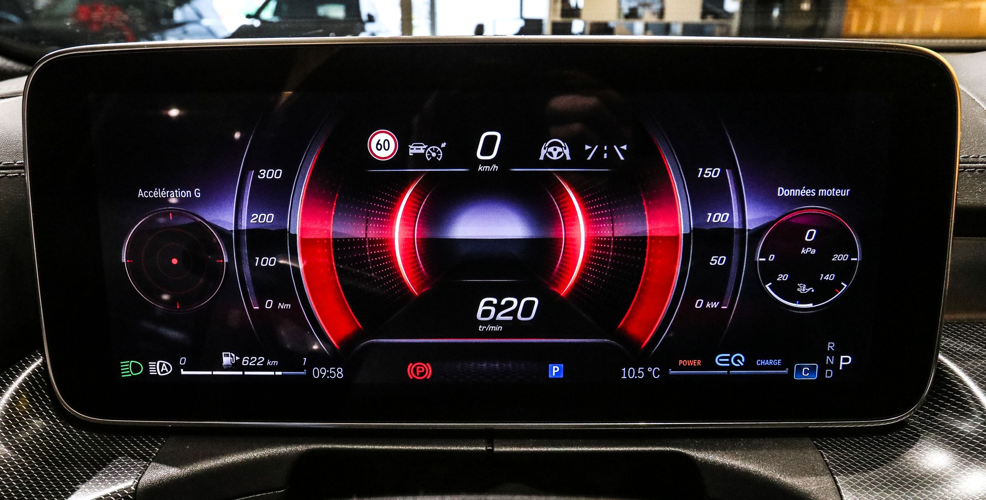 MERCEDES-BENZ C 200 T-Modell AMG Line-image-18