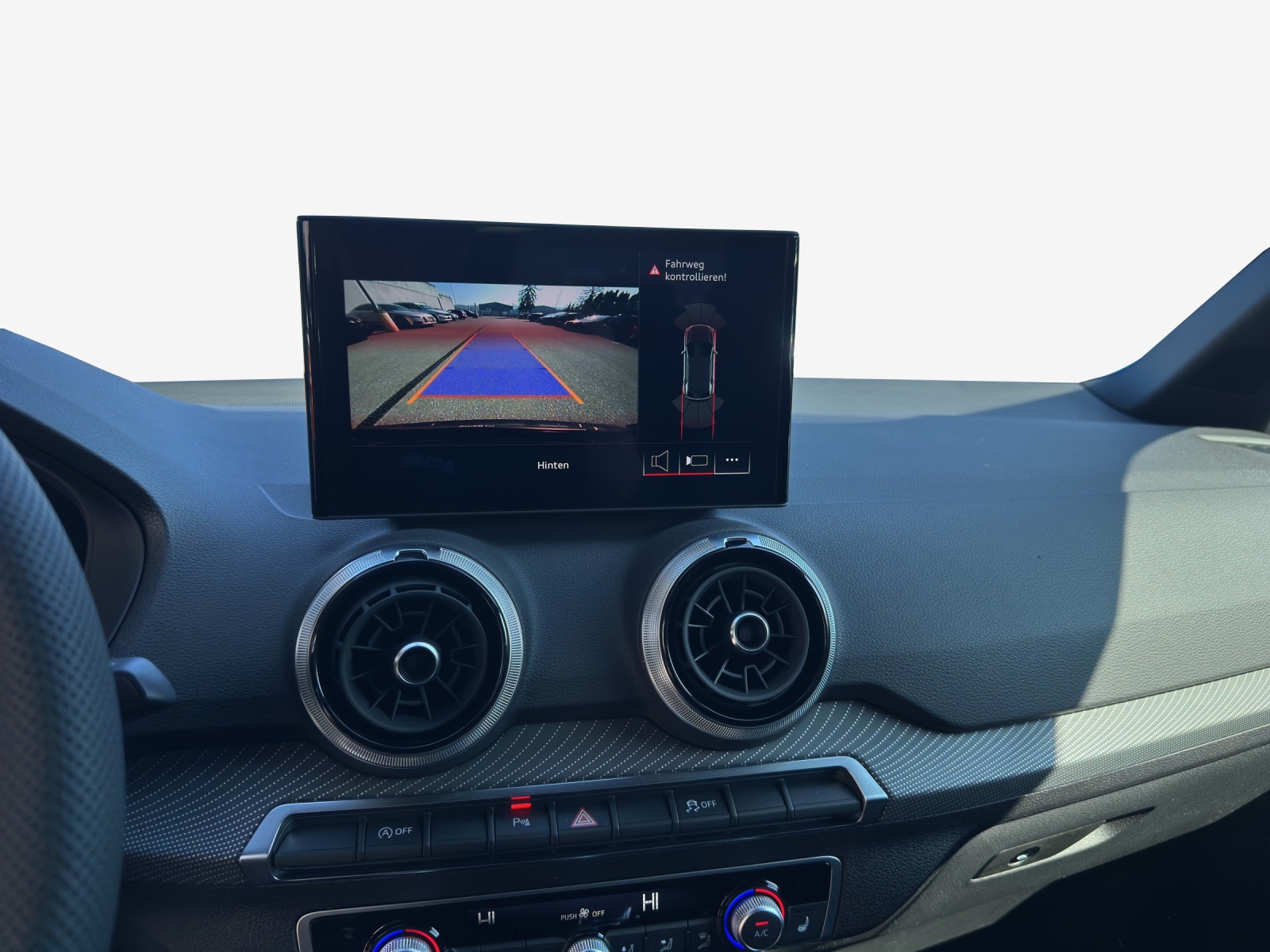 AUDI A1 Sportback 30 TFSI Attraction S-tronic-image-14