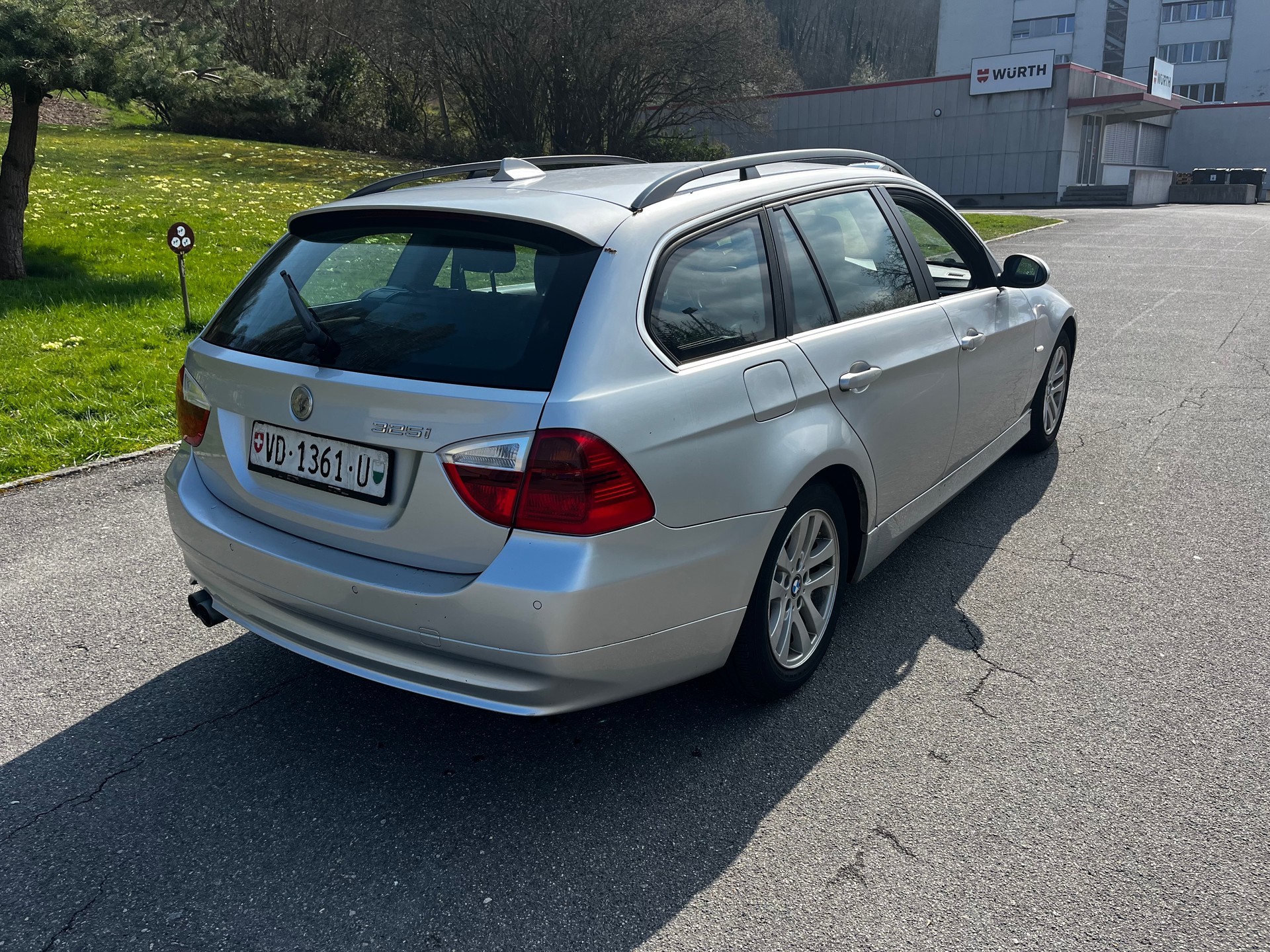 BMW 325i Touring Steptronic-image-7