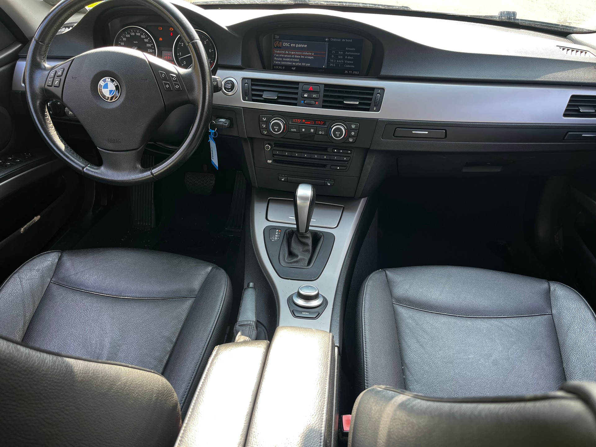 BMW 325i Touring Steptronic-image-11