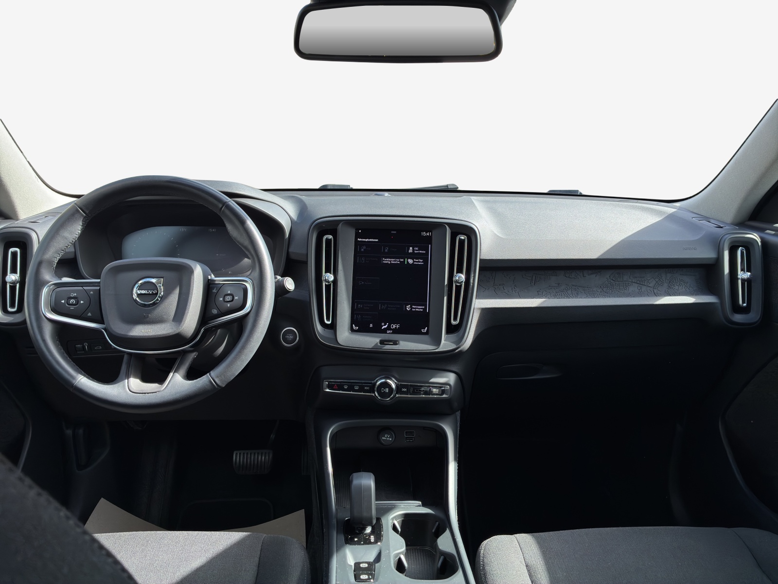 VOLVO XC40 T4 PHEV Essential DCT-image-9