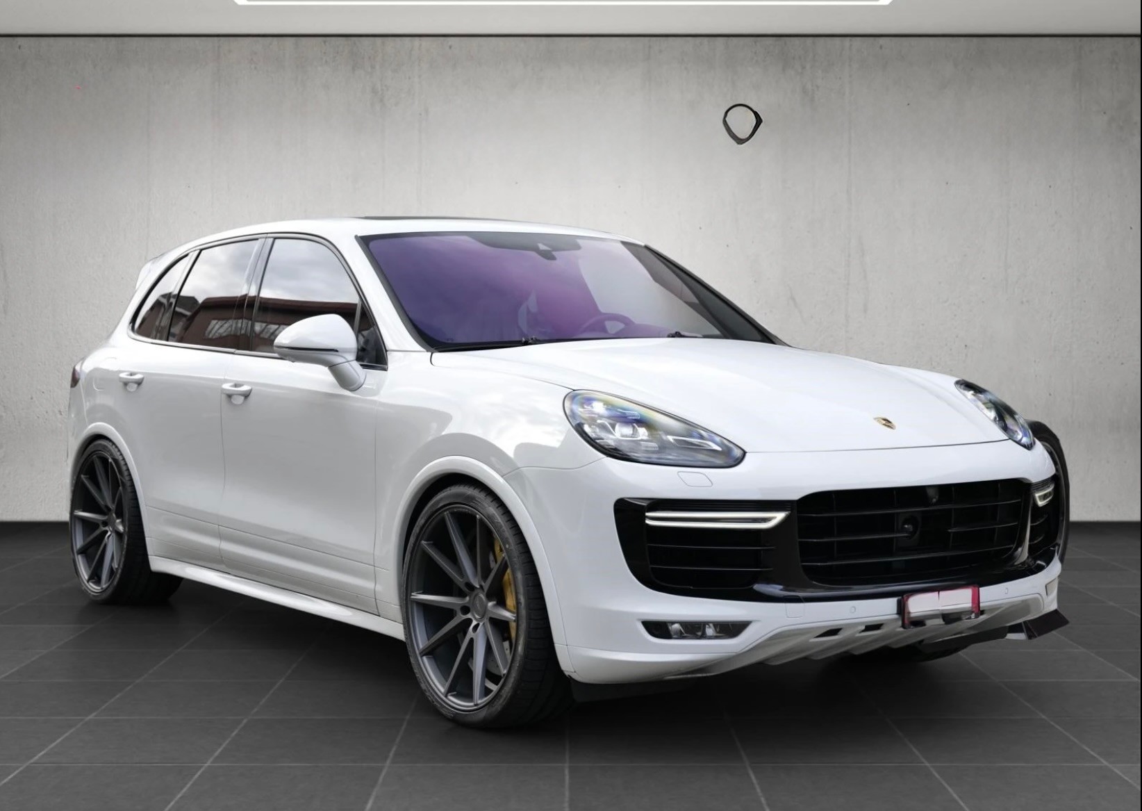 PORSCHE Cayenne Turbo S-image-9