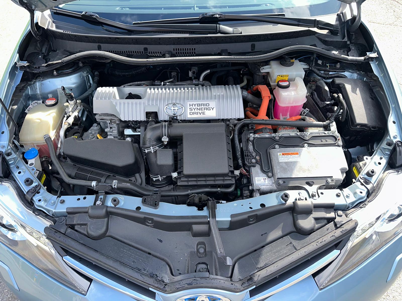 TOYOTA Auris 1.8 16V HSD Linea Sol-image-12