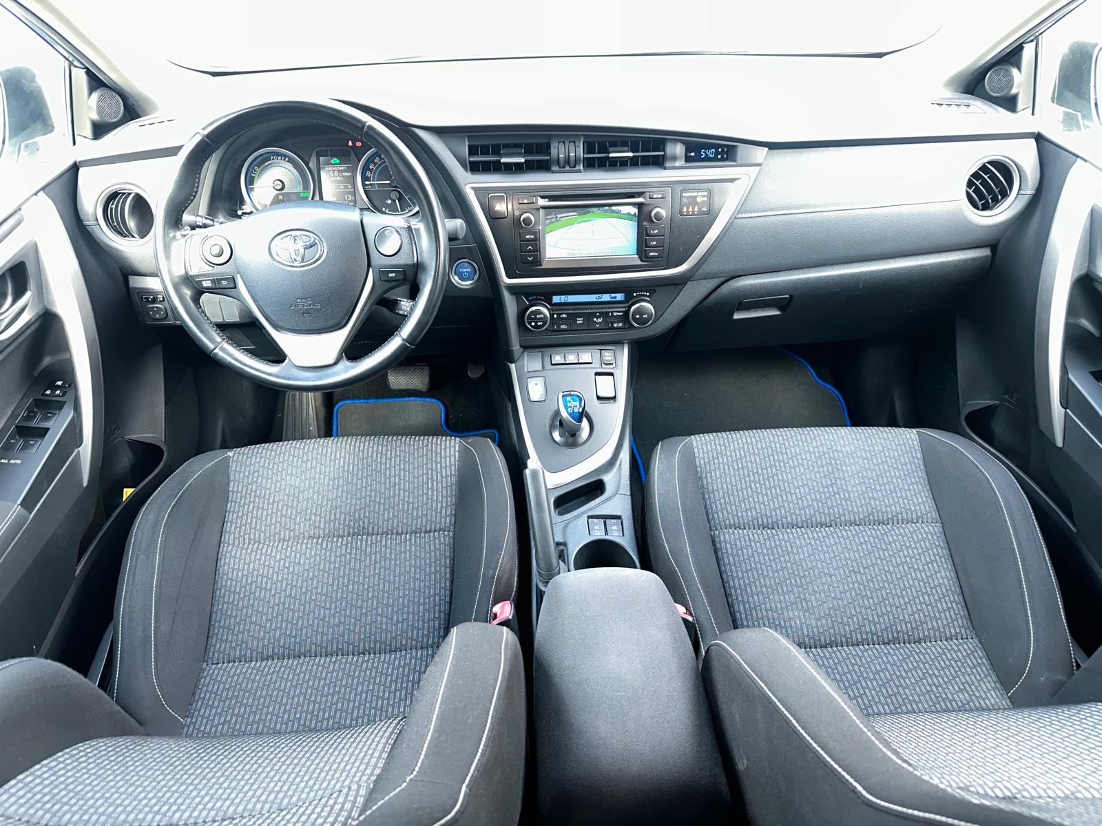 TOYOTA Auris 1.8 16V HSD Linea Sol-image-9