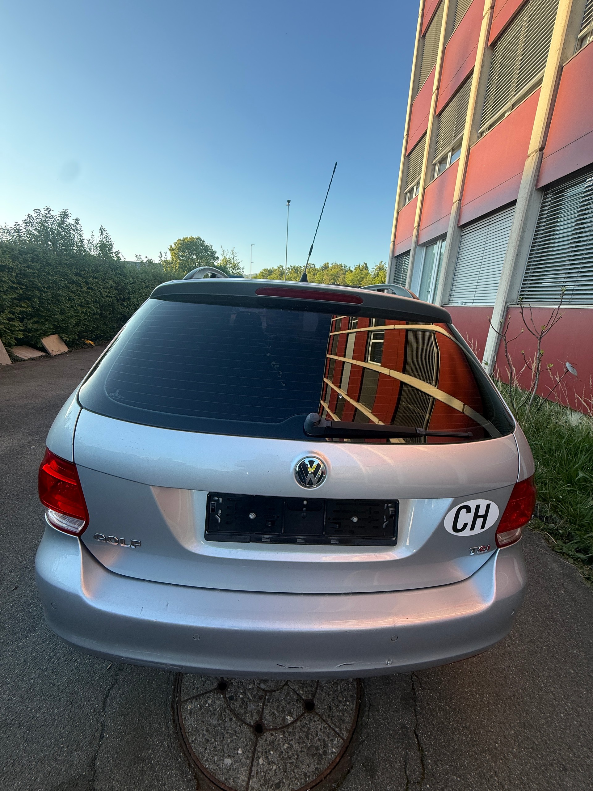 VW Golf Variant 1.4 TSI Value DSG-image-4
