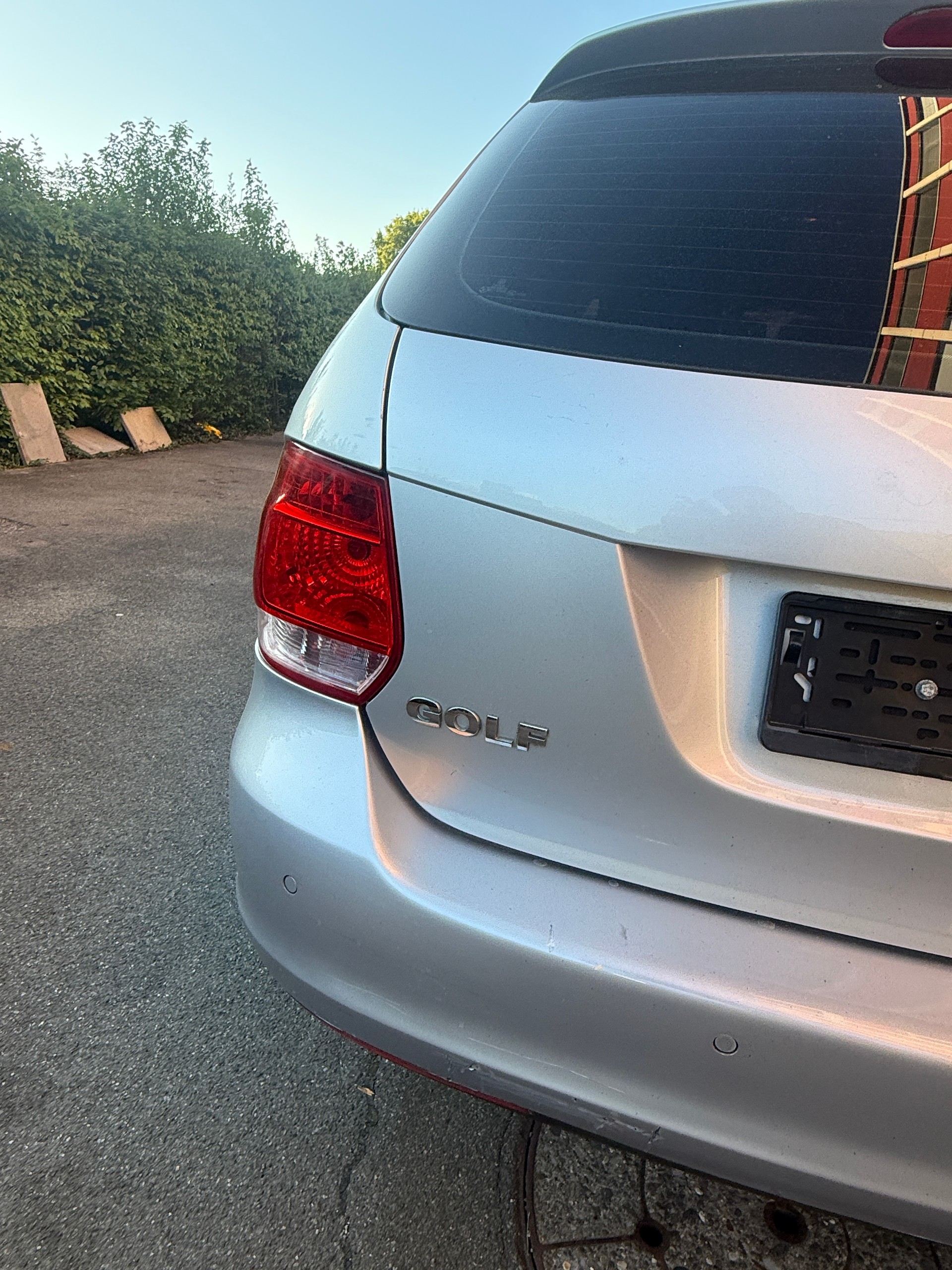VW Golf Variant 1.4 TSI Value DSG-image-8