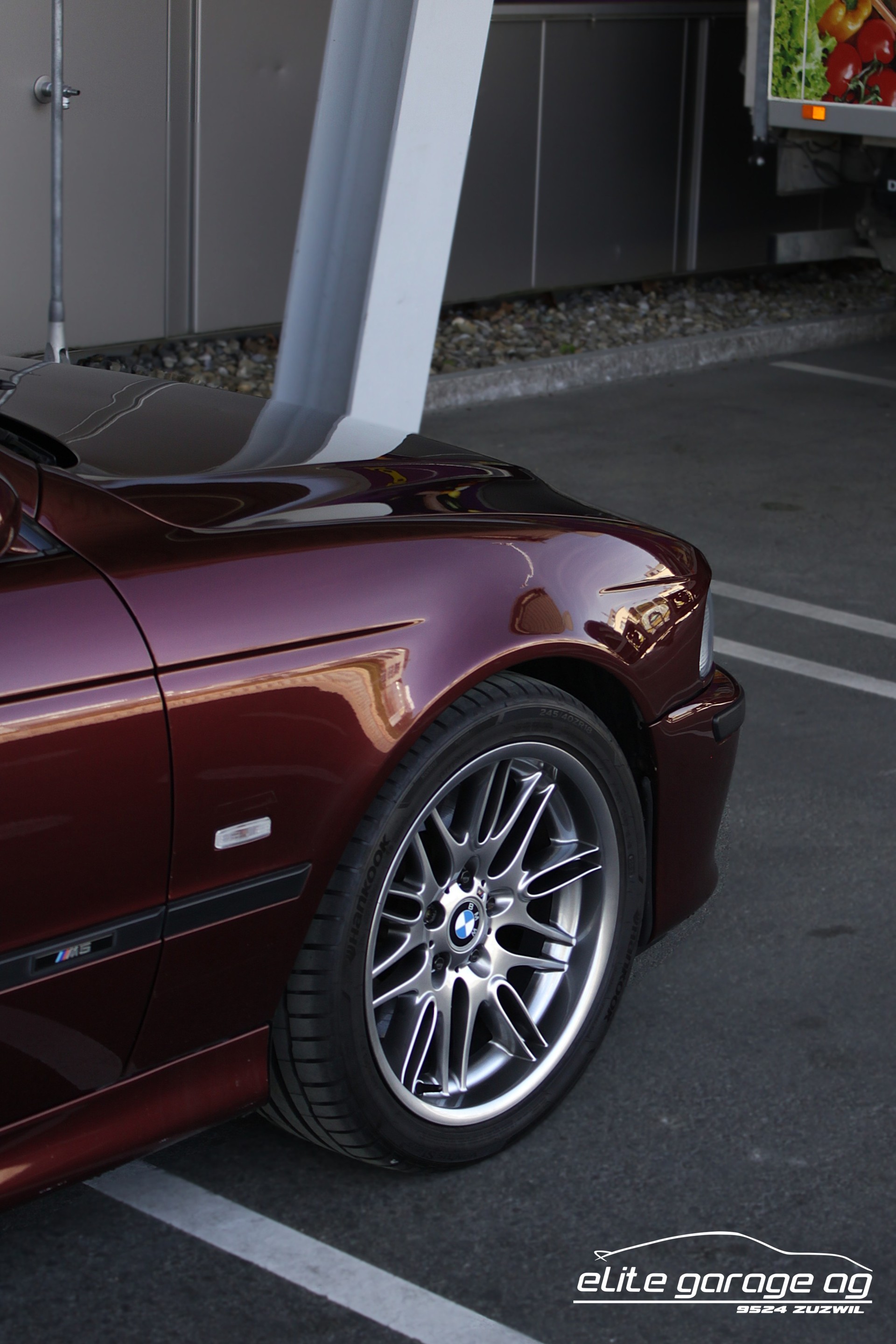 BMW M5 LIEBHABERFAHRZEUG AUS 1. HAND-image-10