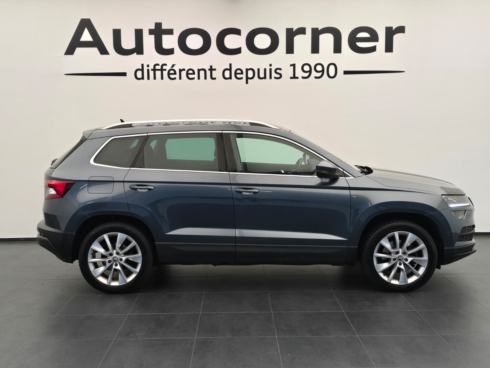 SKODA Karoq 2.0 TDI CR Style 4x4 DSG-image-5