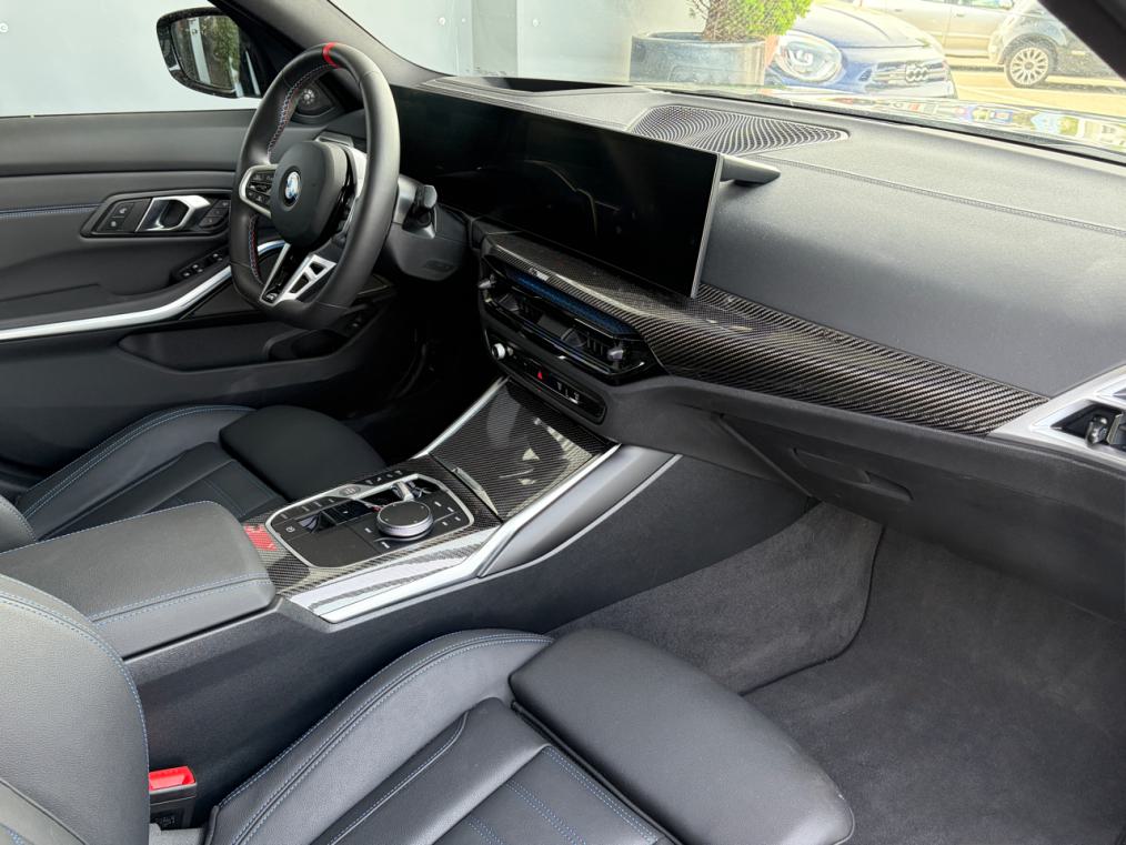BMW M340i xDrive 48V Touring Steptronic-image-9