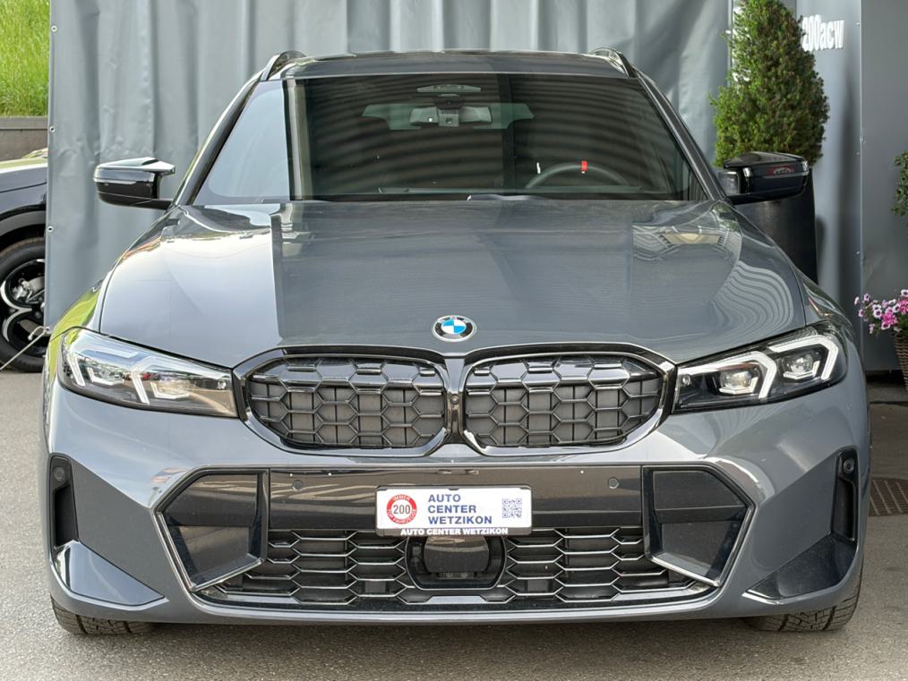 BMW M340i xDrive 48V Touring Steptronic-image-0