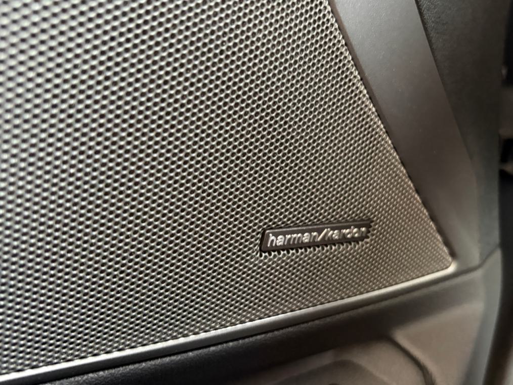 BMW M340i xDrive 48V Touring Steptronic-image-4
