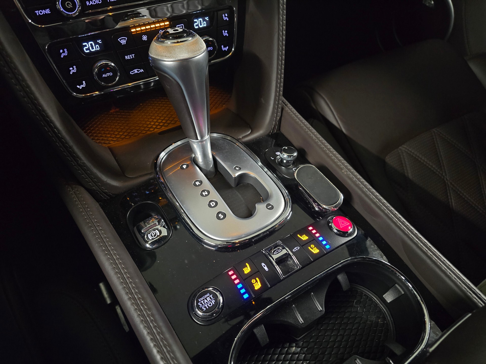 BENTLEY Continental GTC Speed 6.0 W12-image-14