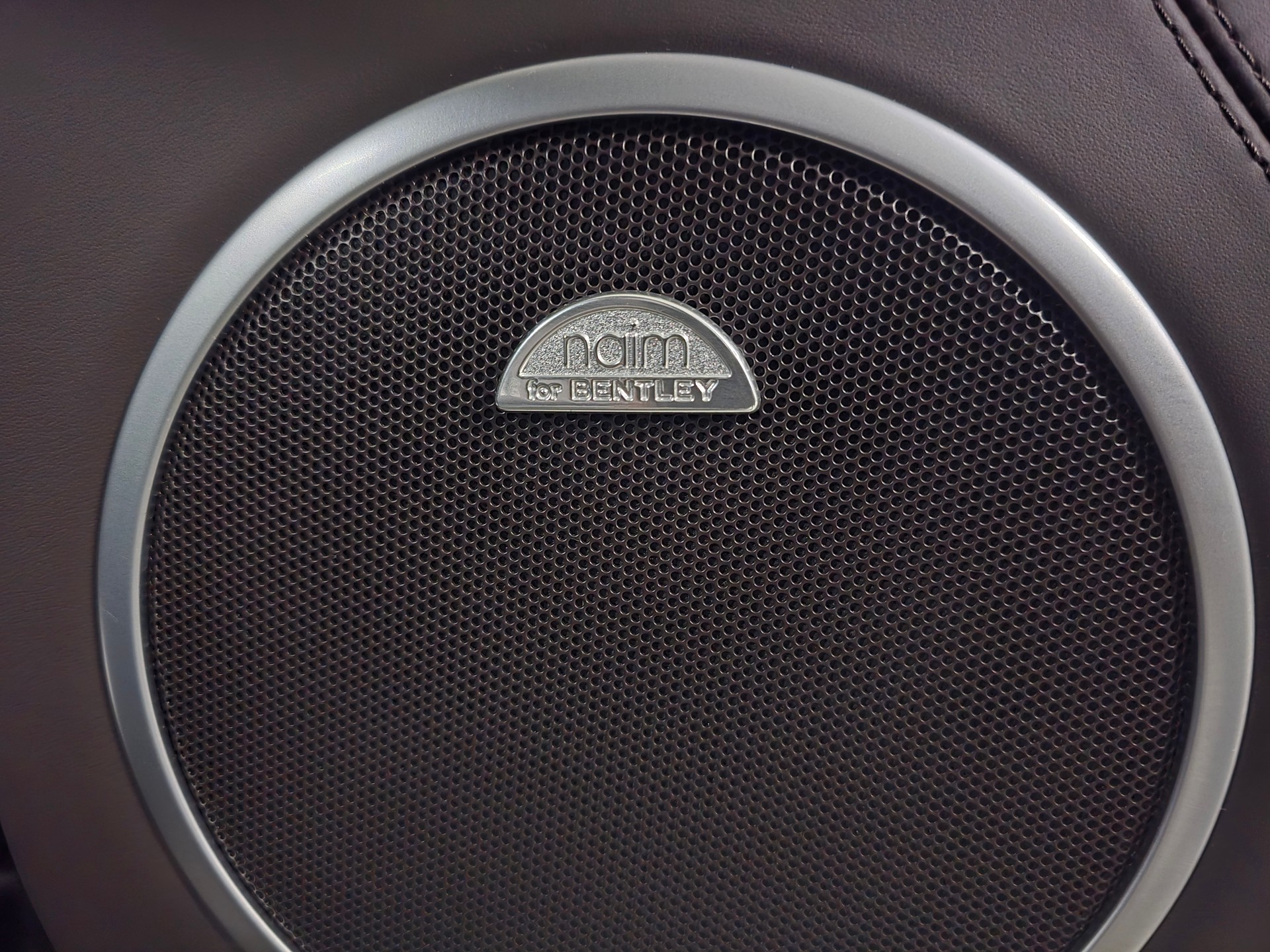 BENTLEY Continental GTC Speed 6.0 W12-image-17