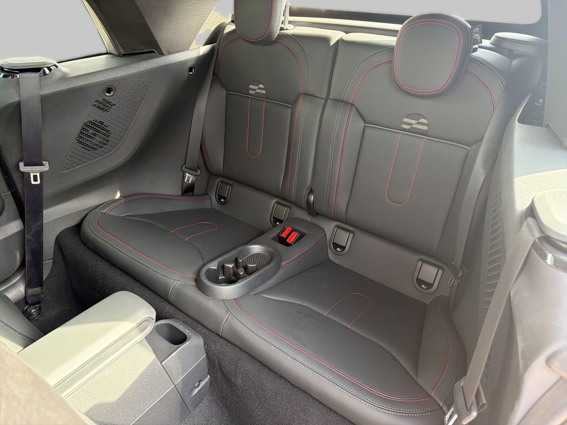 MINI John Cooper Works Cabrio-image-16