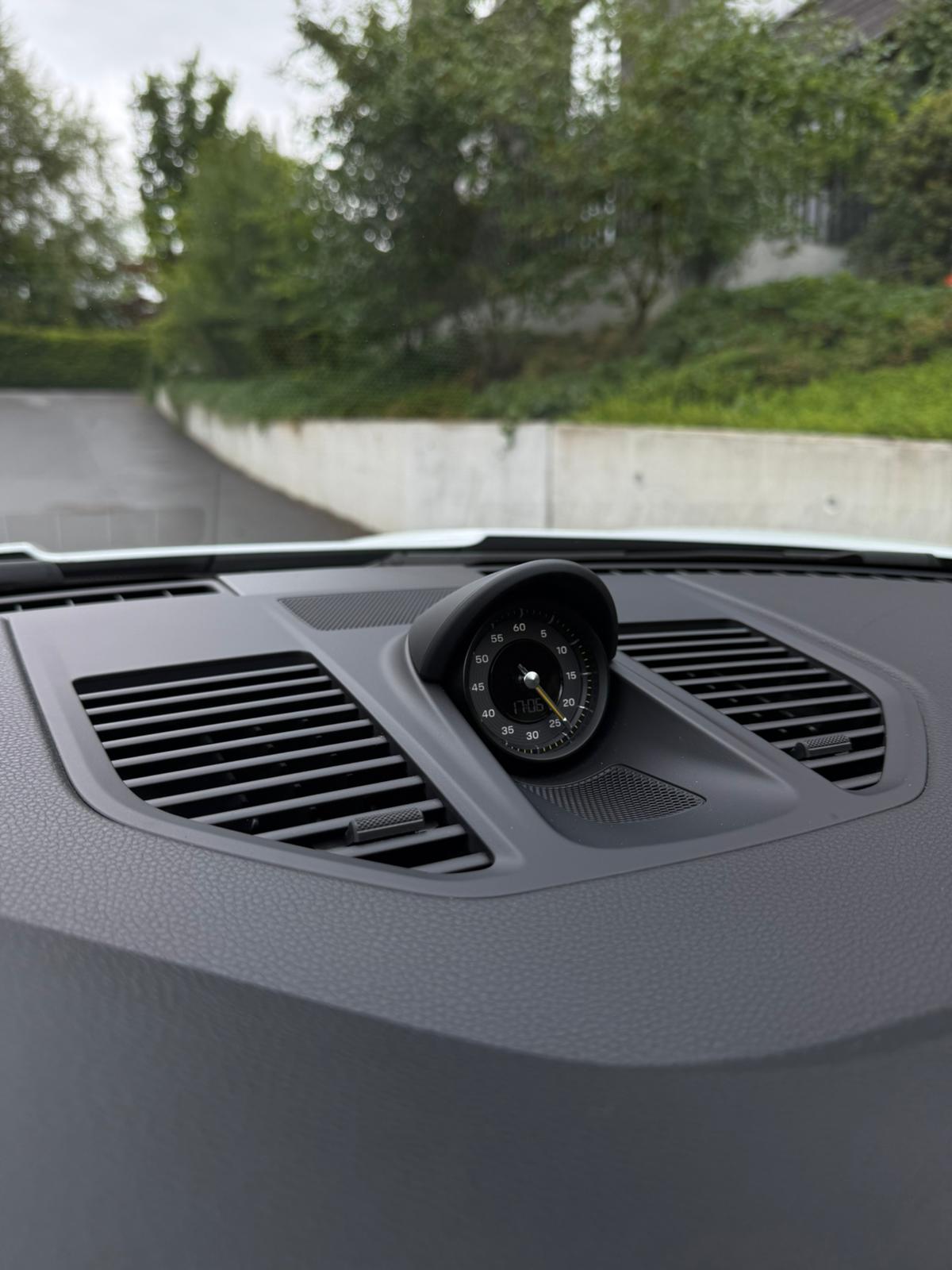 PORSCHE 911 GT3 PDK *CH-Fahrzeug / Apporved*-image-13
