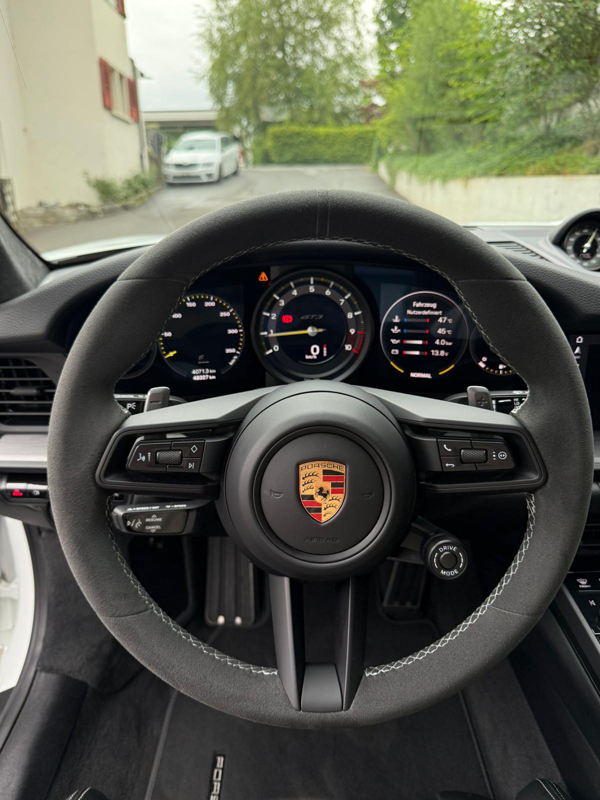 PORSCHE 911 GT3 PDK *CH-Fahrzeug / Apporved*-image-10