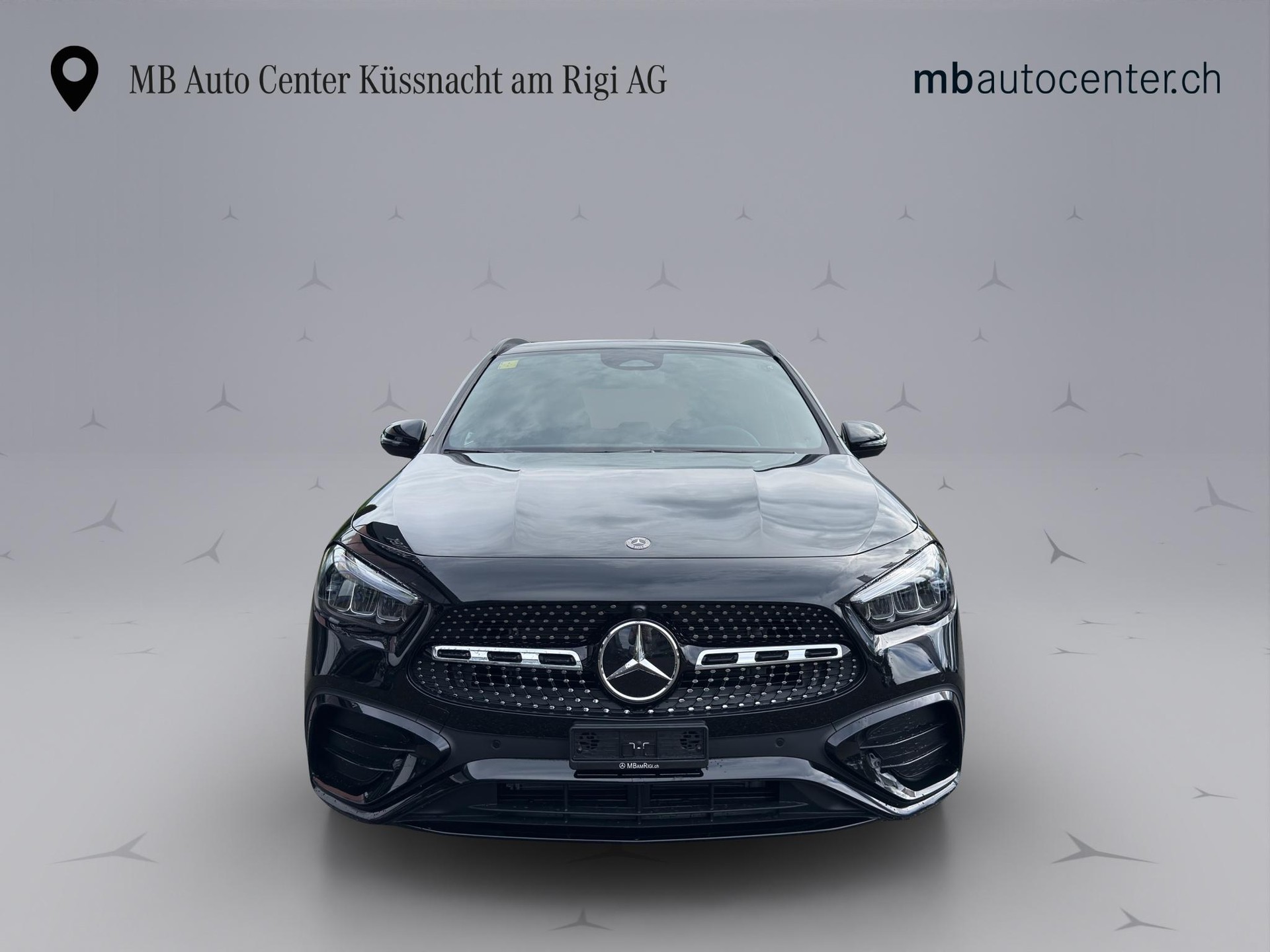 MERCEDES-BENZ GLA 250 Swiss Star AMG Line 4matic-image-1