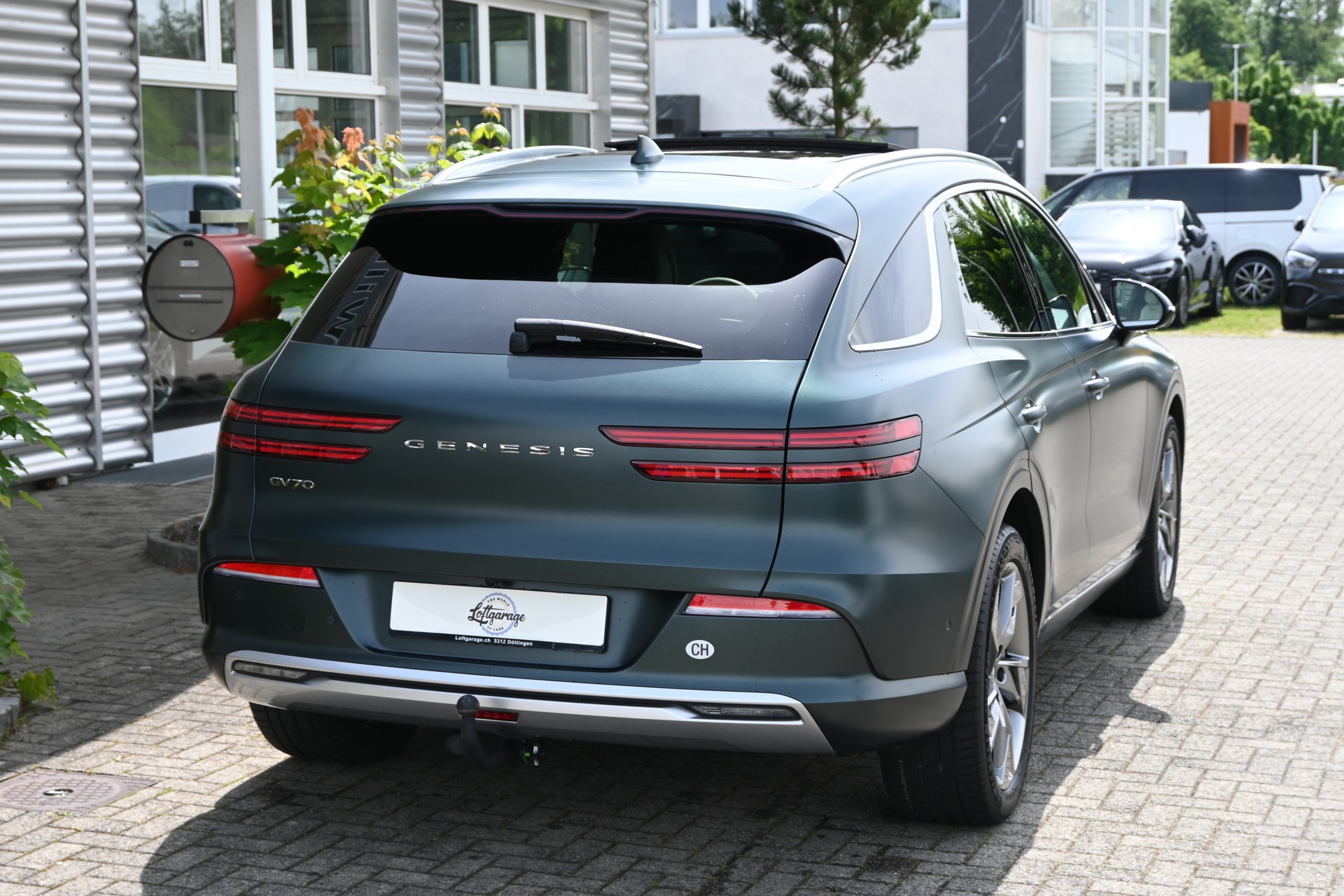 GENESIS GV70 Electrified Dual Motor Sport AWD kWh 77,4 490PS 4X4 + AHK 1800kg (CH Auto)-image-7