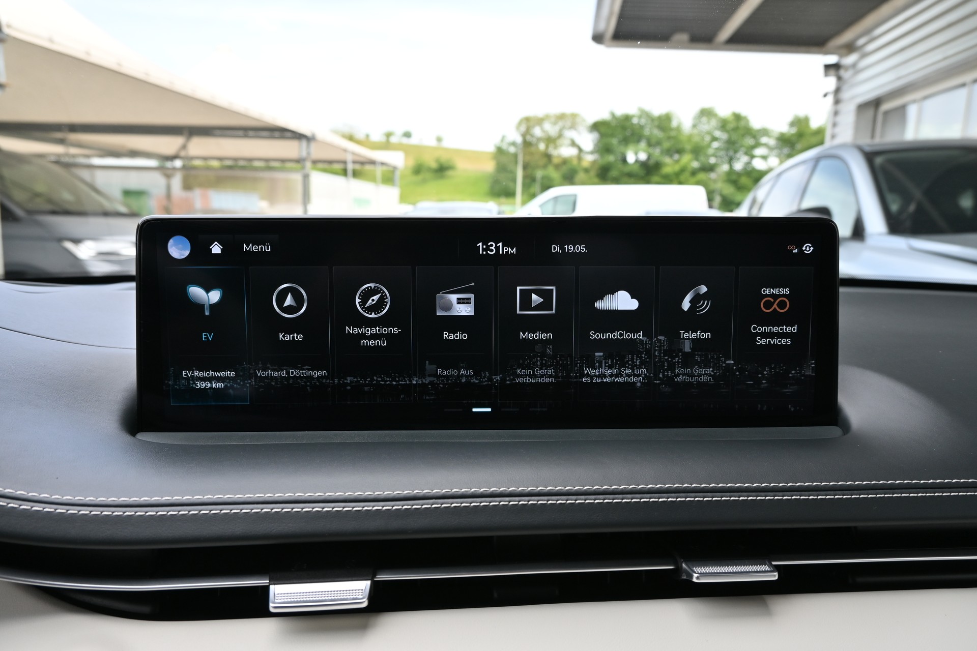 GENESIS GV70 Electrified Dual Motor Sport AWD kWh 77,4 490PS 4X4 + AHK 1800kg (CH Auto)-image-31