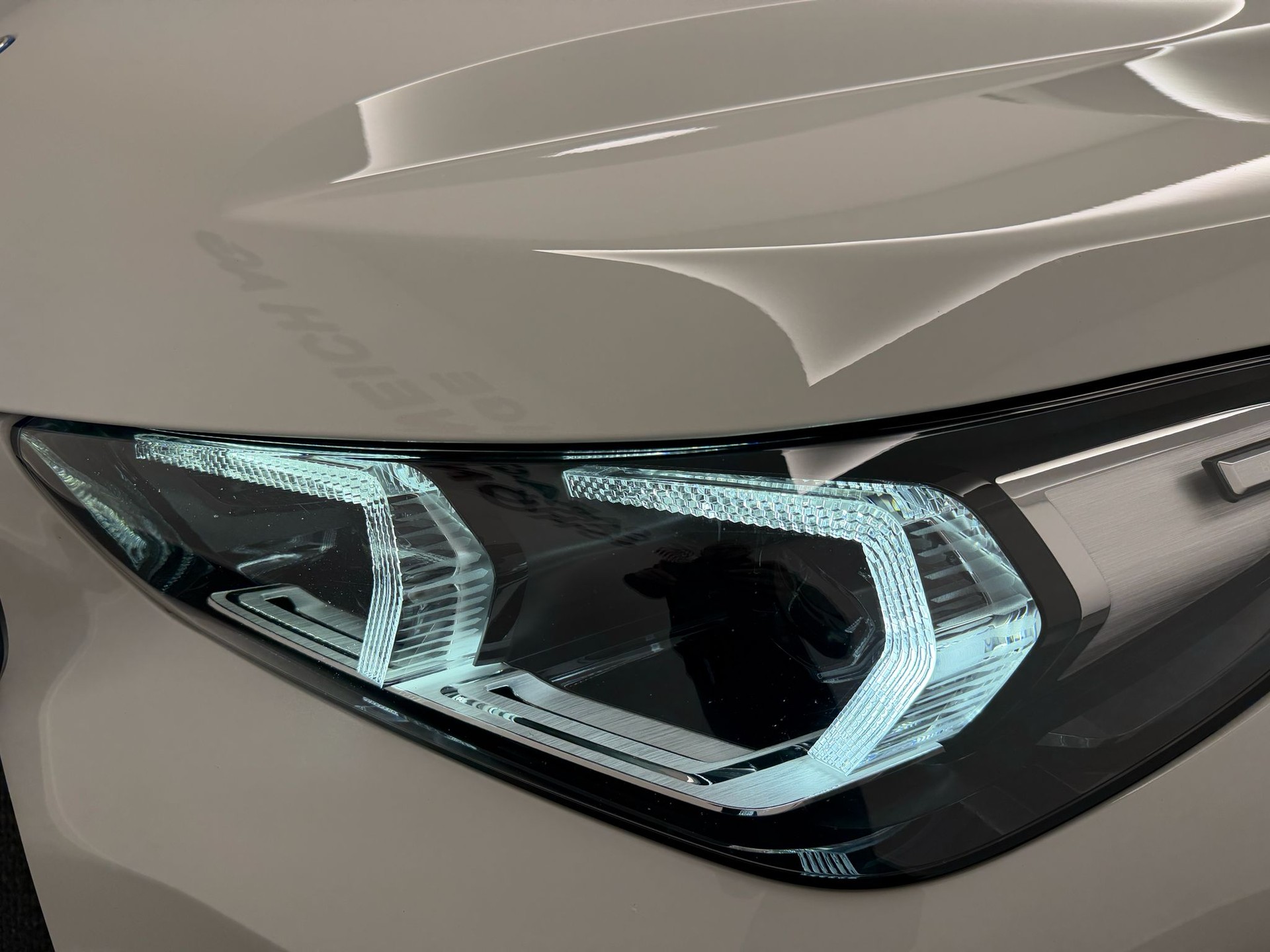 BMW X1 xDrive 25e M Sport-image-9