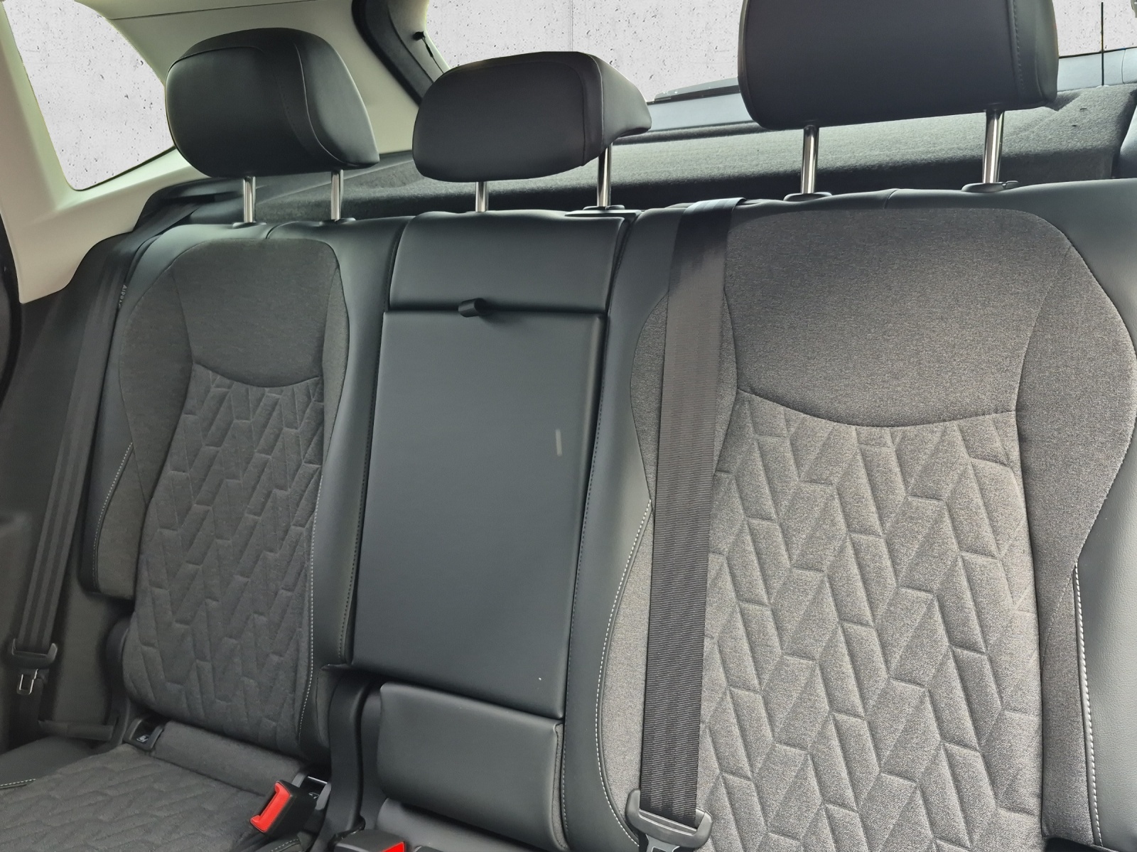 VW Tiguan 2.0 TSI DSG United 4Motion-image-12