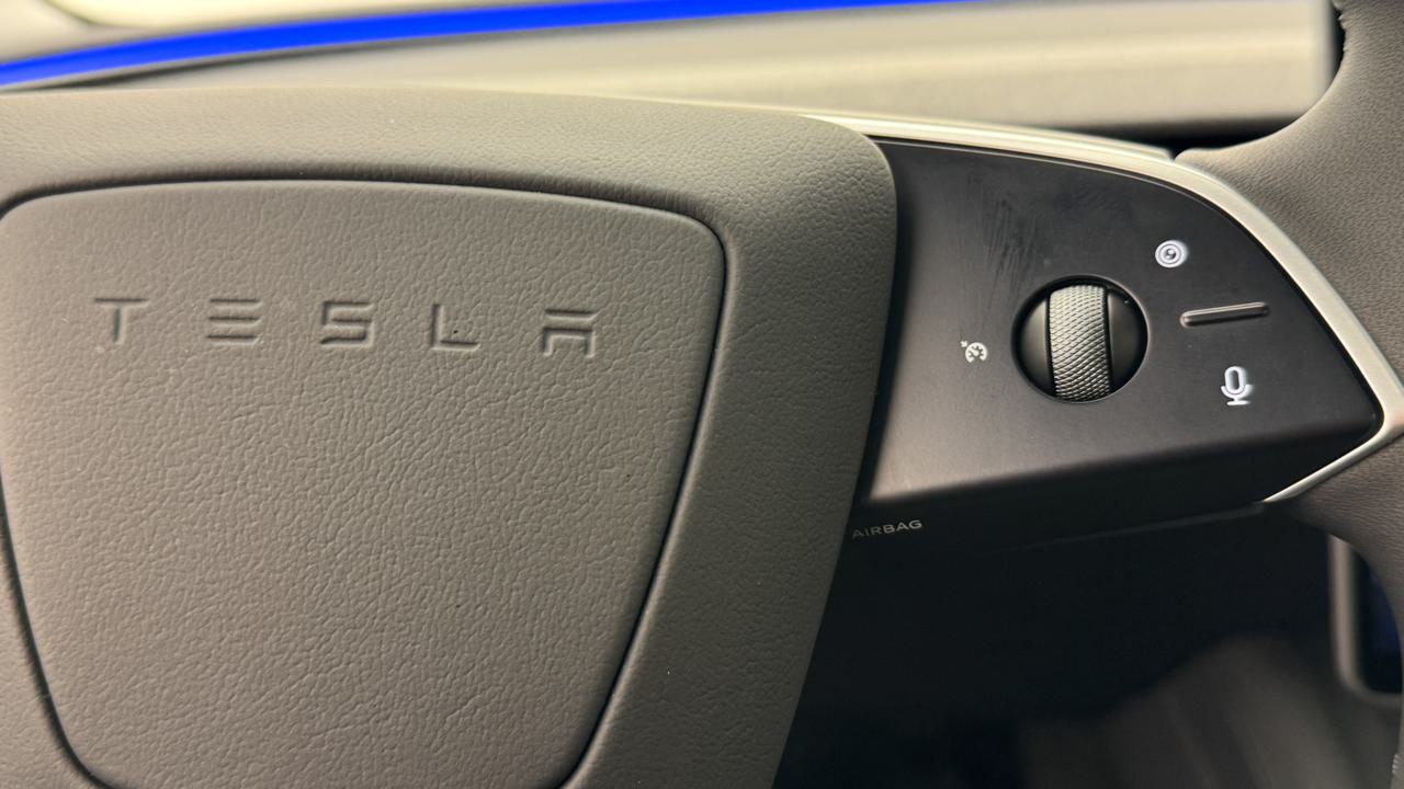 TESLA Model 3 Long Range RWD-image-9