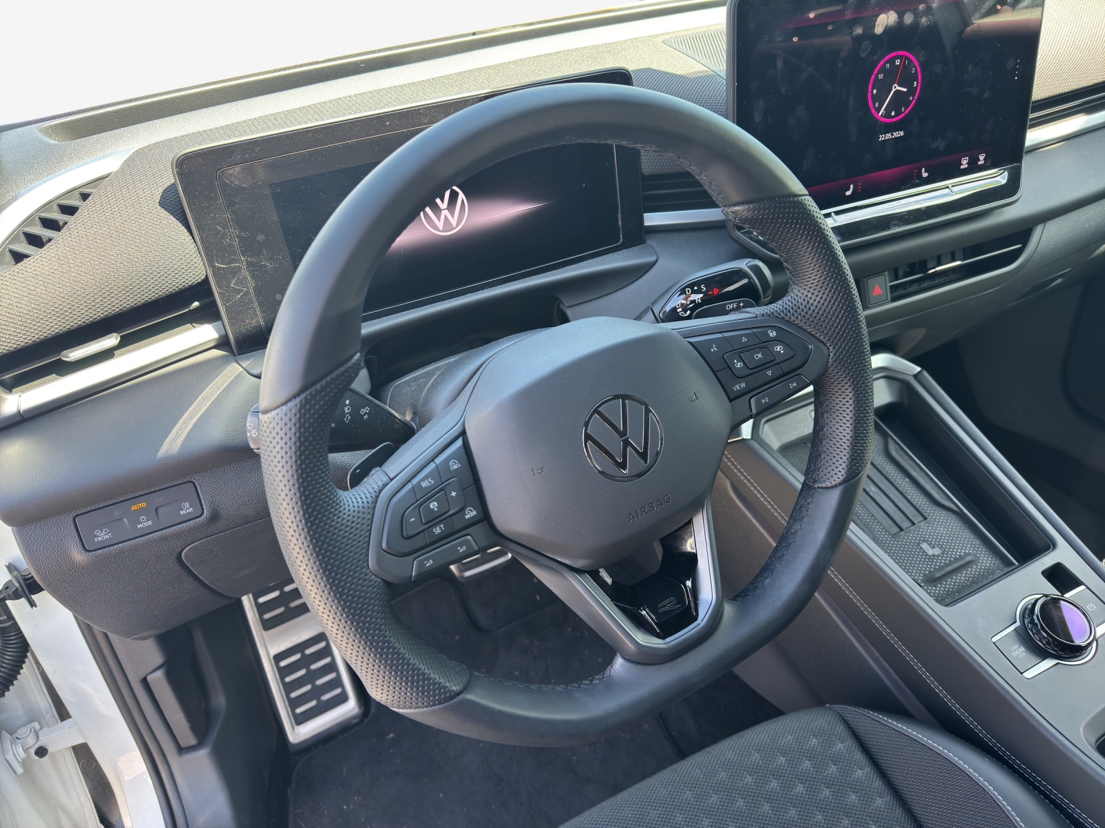 VW T-Roc 1.5 eTSI mHEV R-Line DSG-image-9