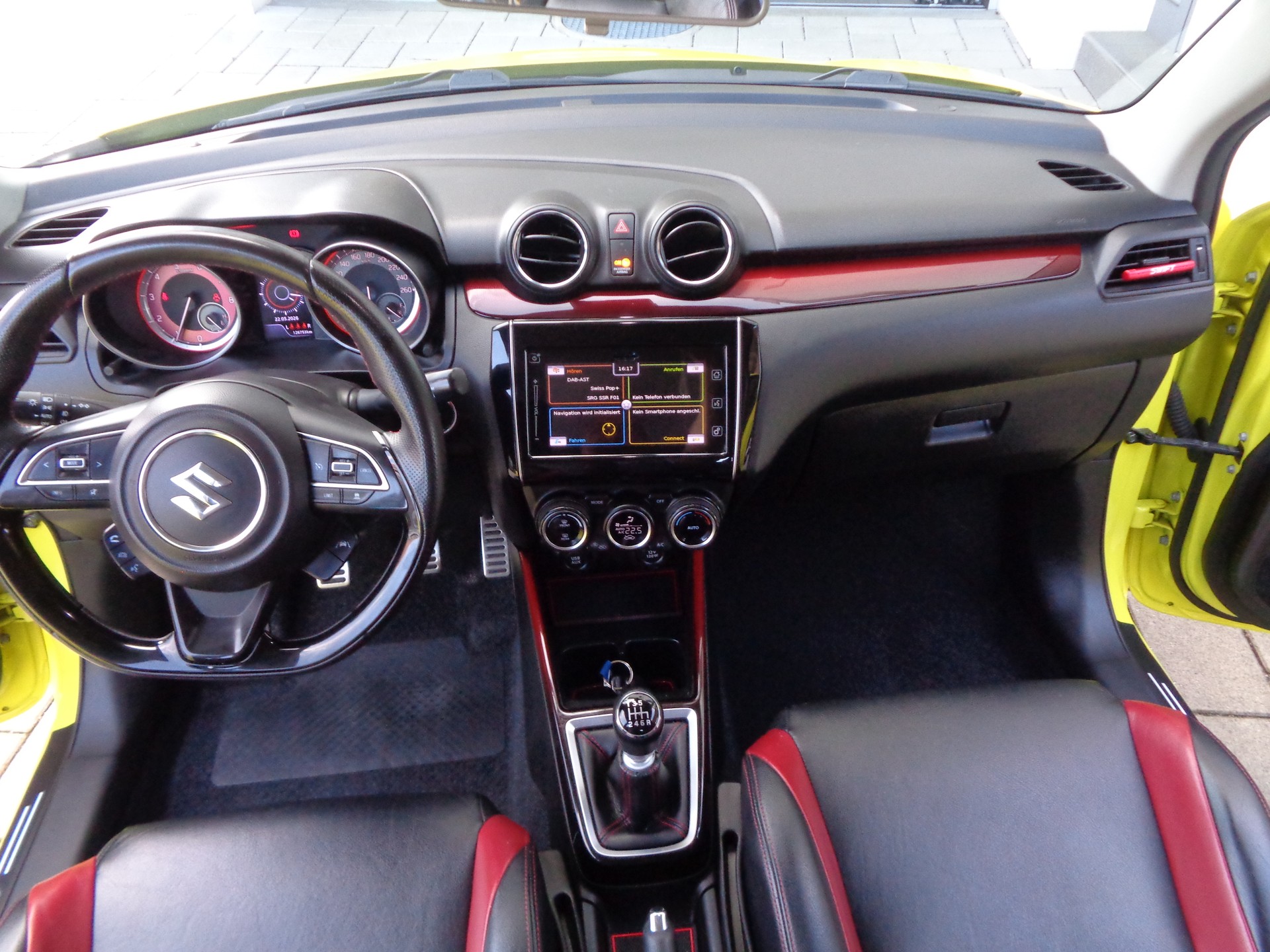 SUZUKI Swift Sport 1.4i 16V Compact Top-image-9
