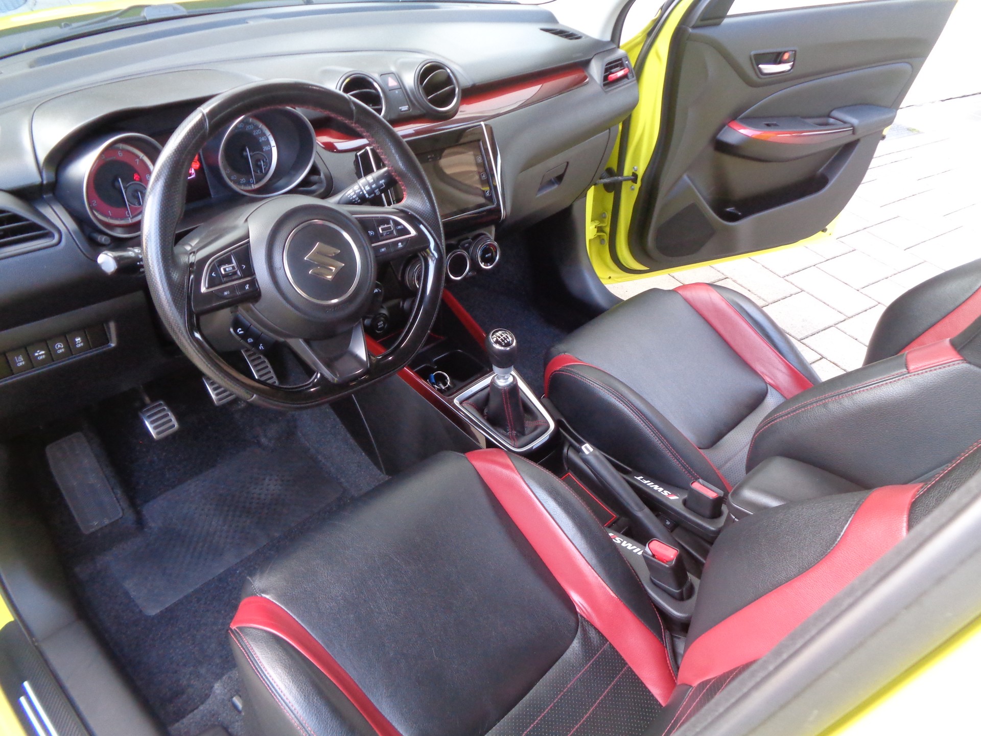 SUZUKI Swift Sport 1.4i 16V Compact Top-image-7