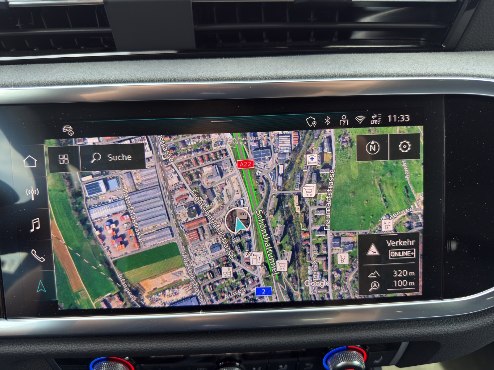 AUDI Q3 Sportback 40 TFSI S line quattro S-tronic-image-15