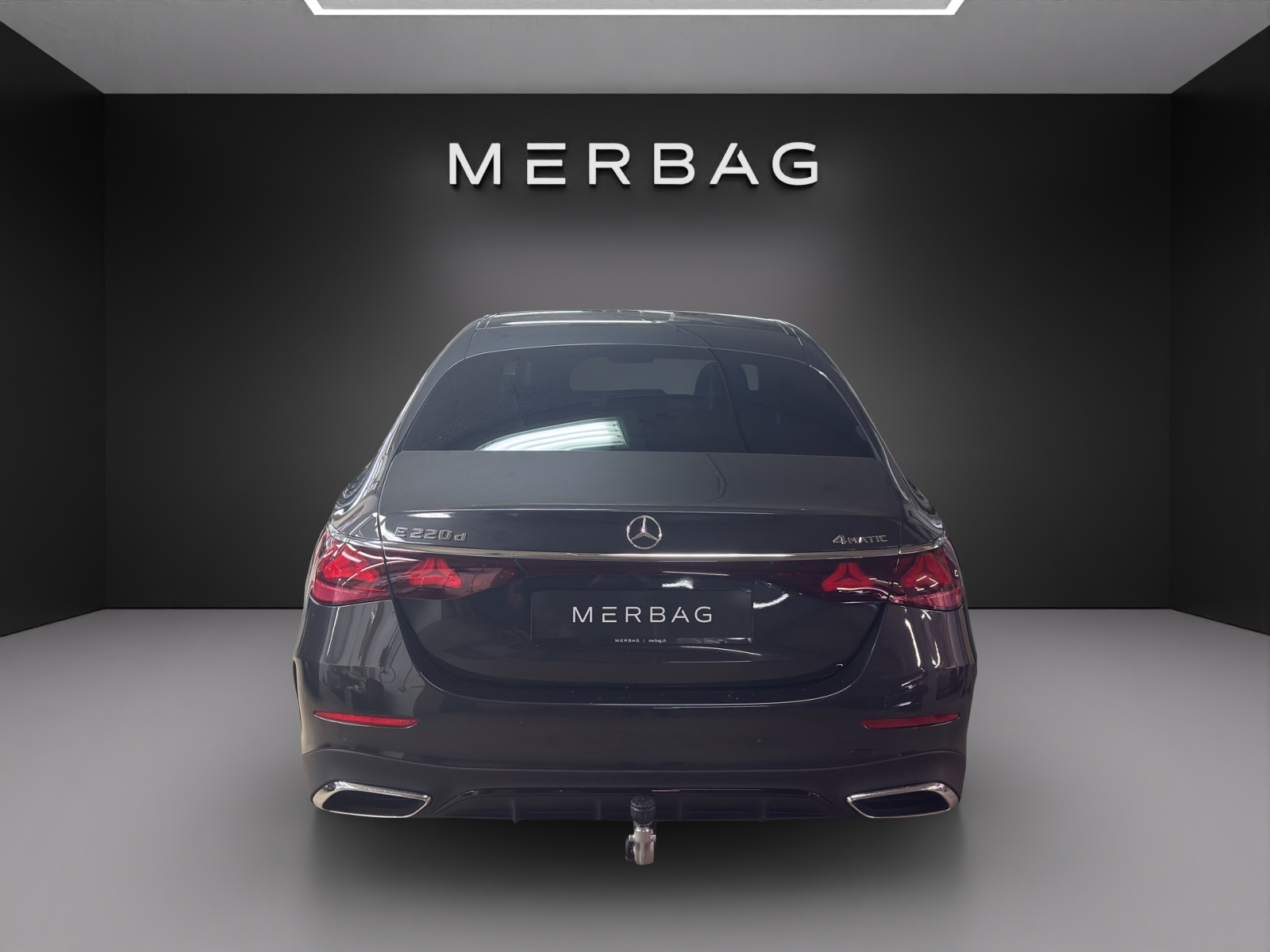 MERCEDES-BENZ E 220 d 4Matic 9G-Tronic-image-3