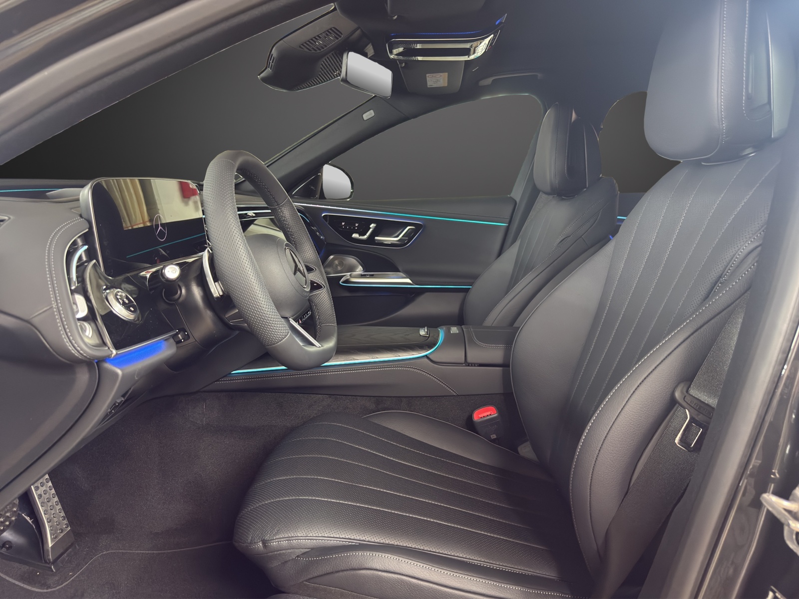 MERCEDES-BENZ E 220 d 4Matic 9G-Tronic-image-9