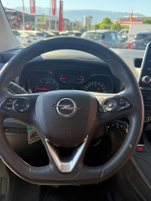 OPEL Combo 1.5 Essentia s/s Erhöhte Nutzlast-image-8