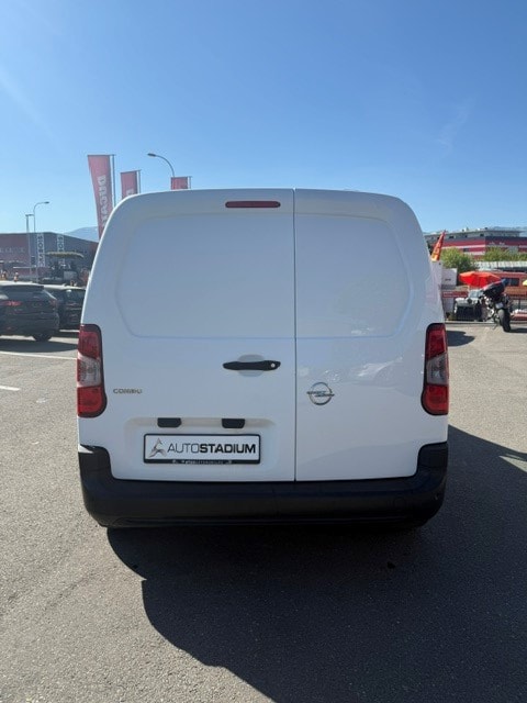 OPEL Combo 1.5 Essentia s/s Erhöhte Nutzlast-image-3