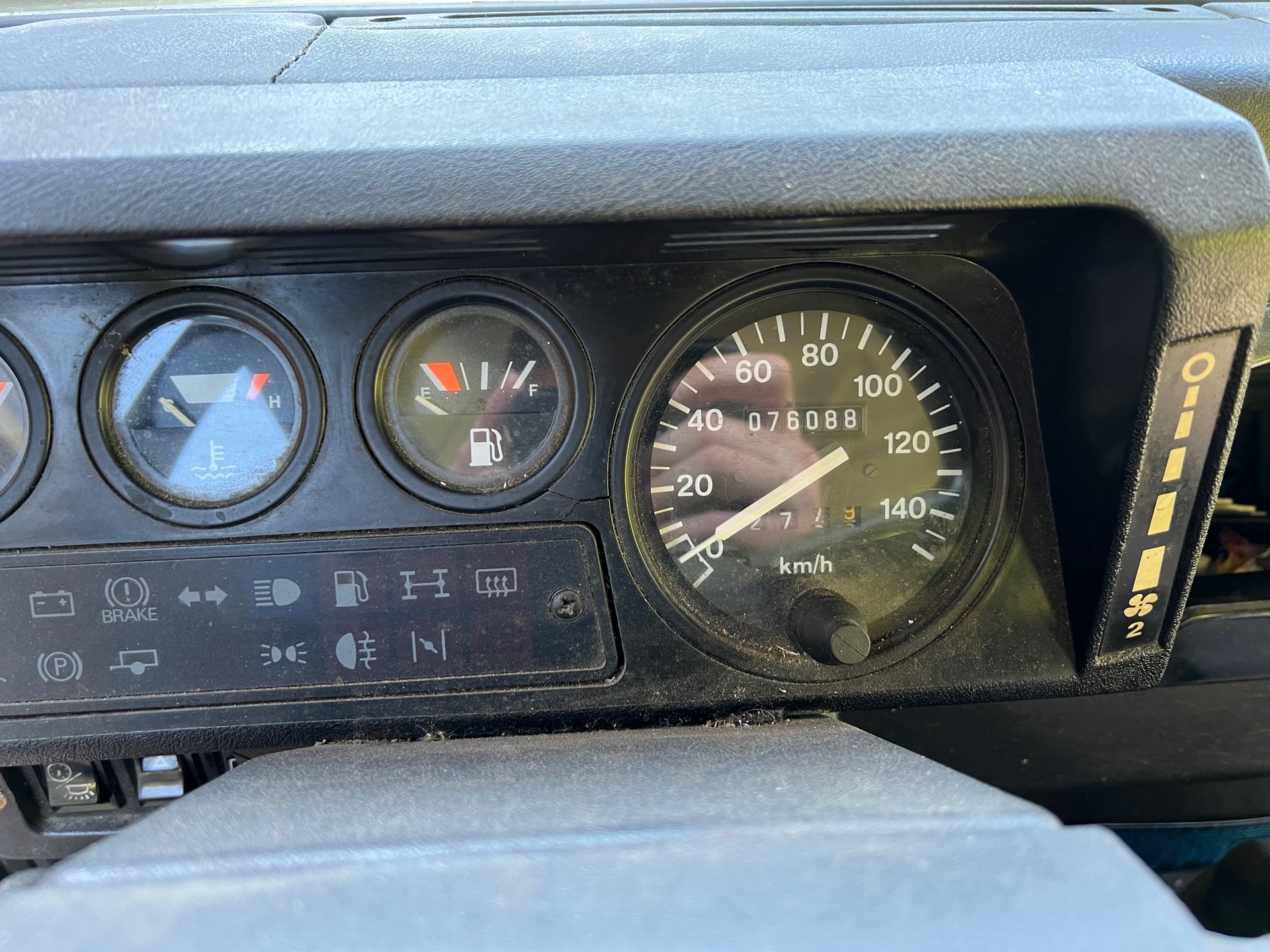 LAND ROVER 90 3.5 Station Wagon-image-14