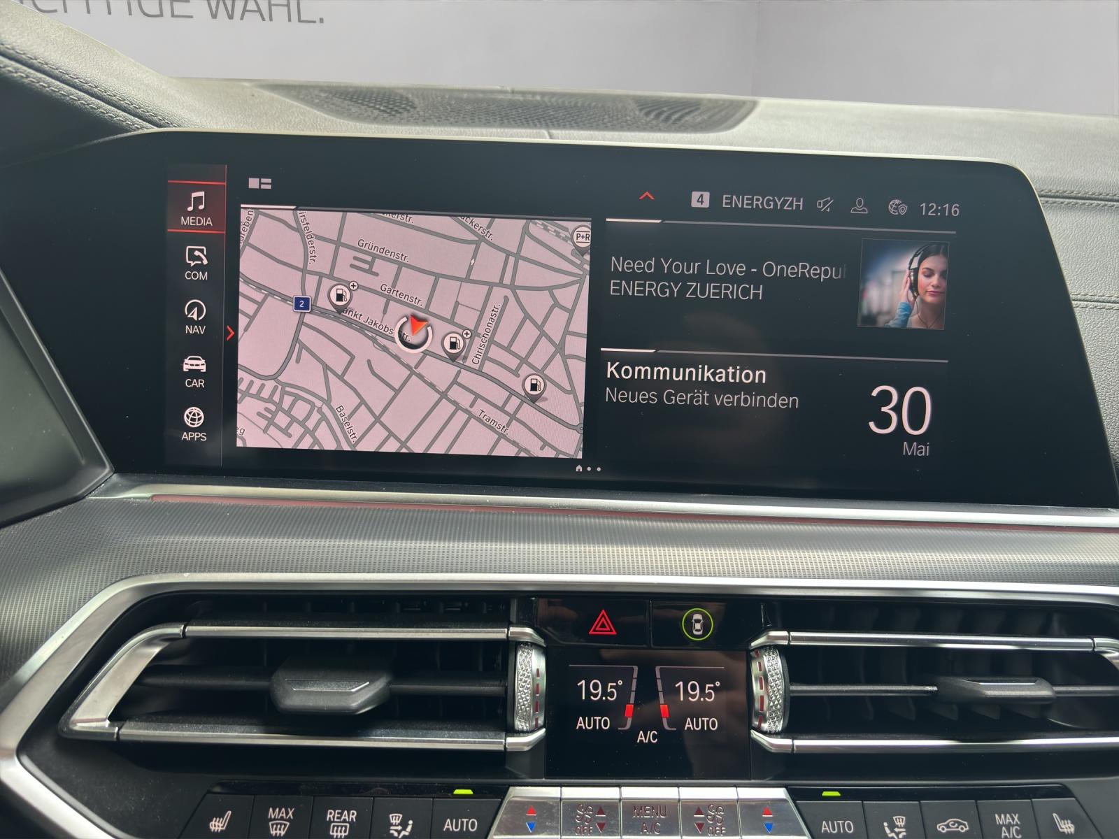 BMW X5 40i xDrive SAG-image-9