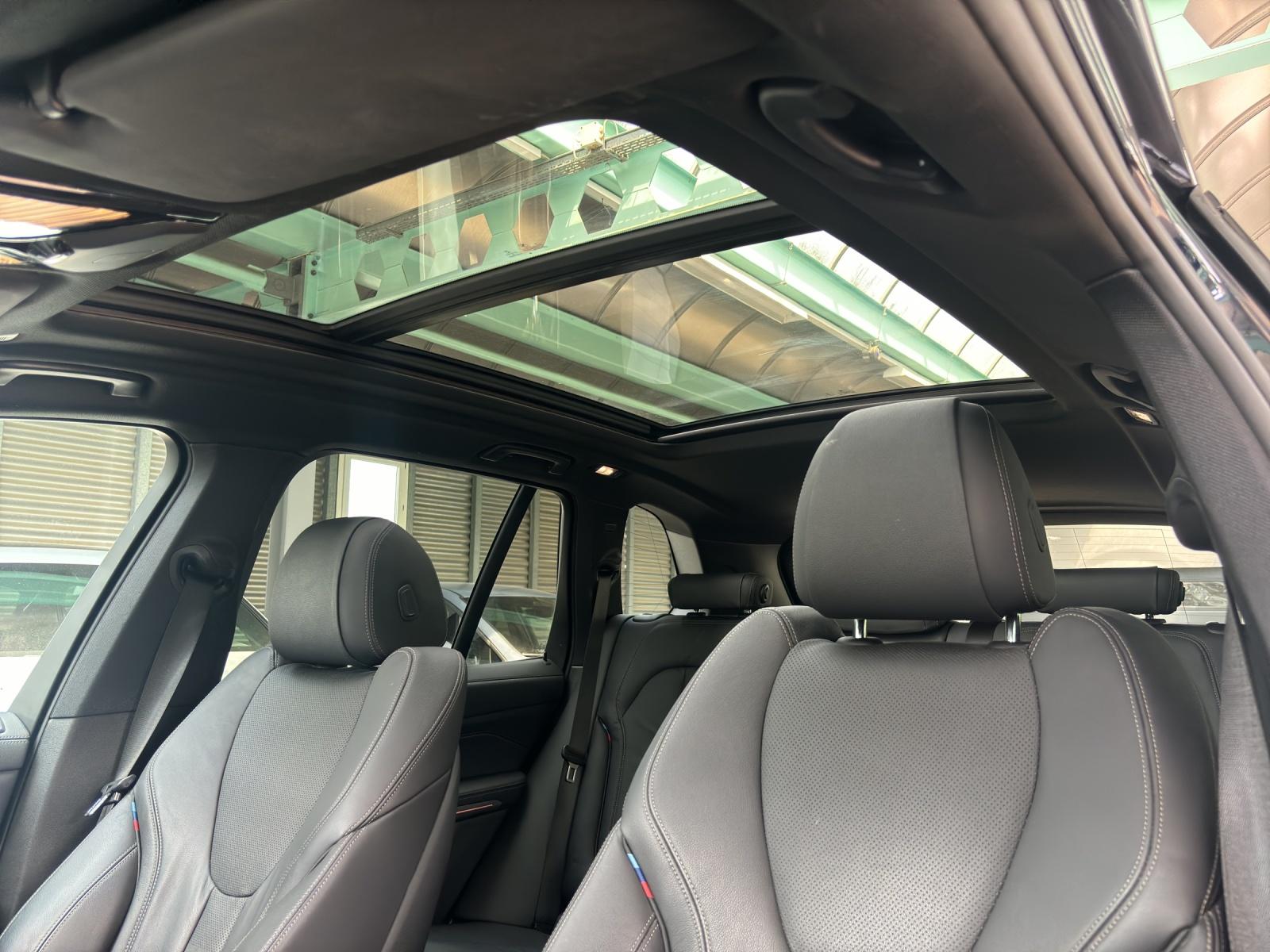 BMW X5 40i xDrive SAG-image-12