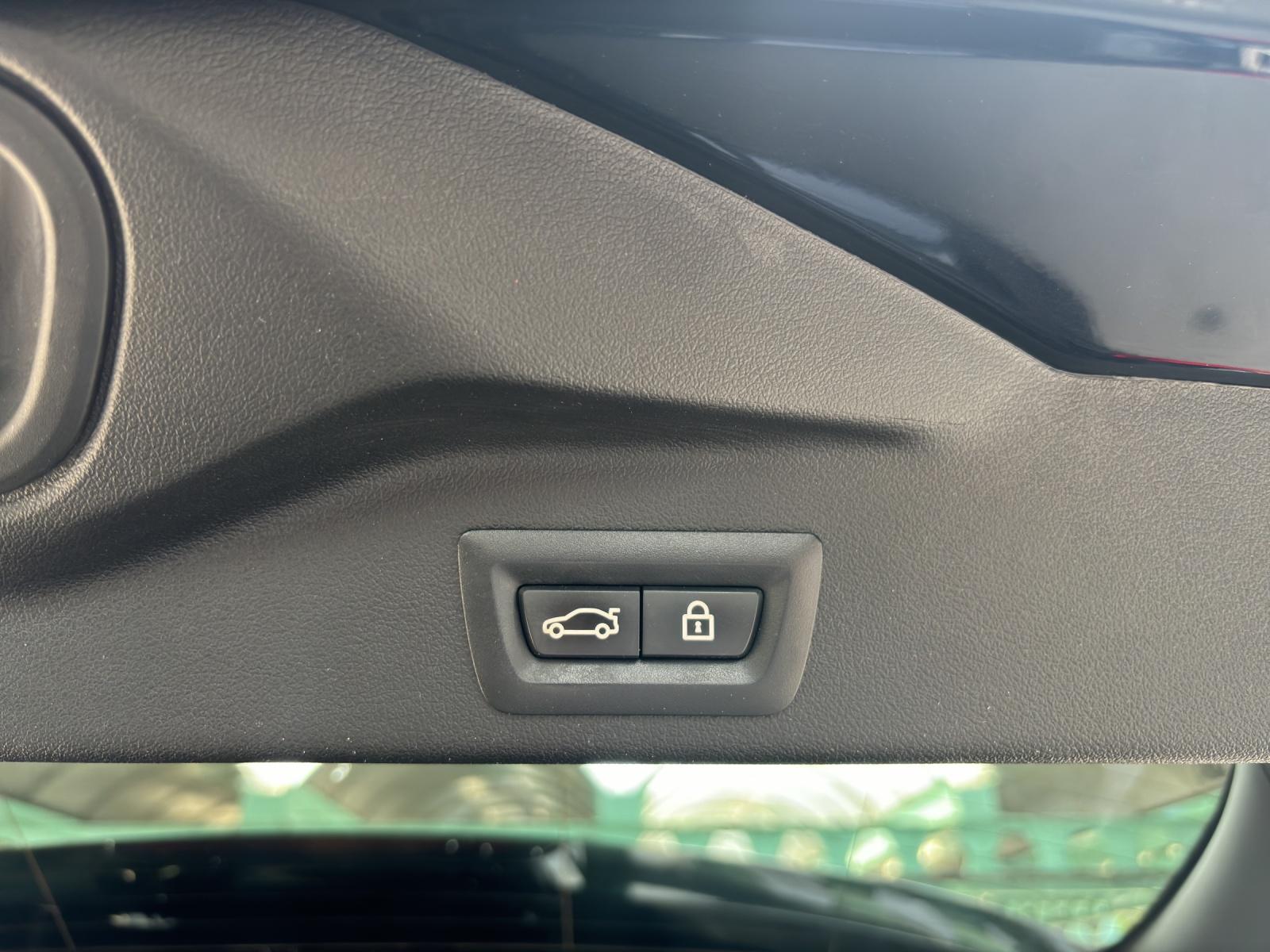 BMW X5 40i xDrive SAG-image-24