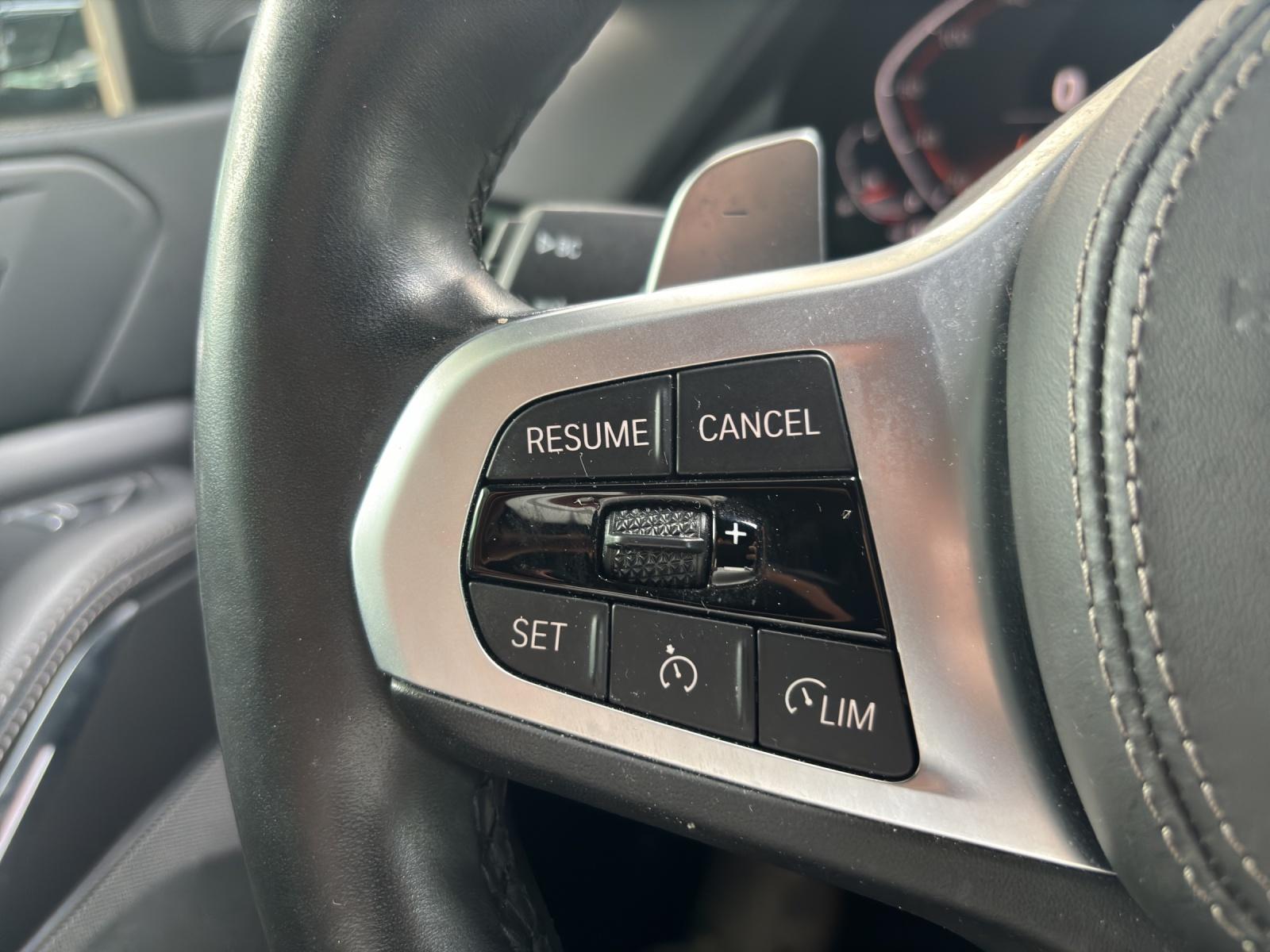 BMW X5 40i xDrive SAG-image-16