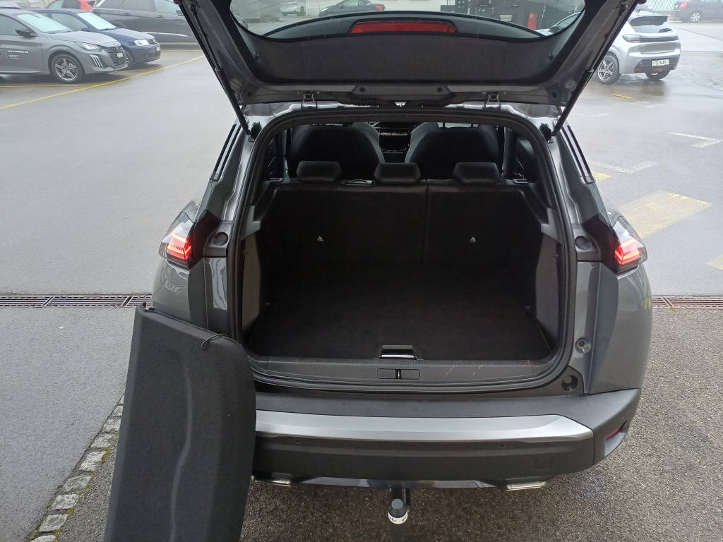 PEUGEOT 2008 1.2 Hybrid 145 GT Anhängerkupplung-image-13