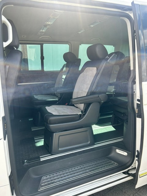 VW T6 Multivan 2.0 Bi-TDI Highline 4Motion-image-8