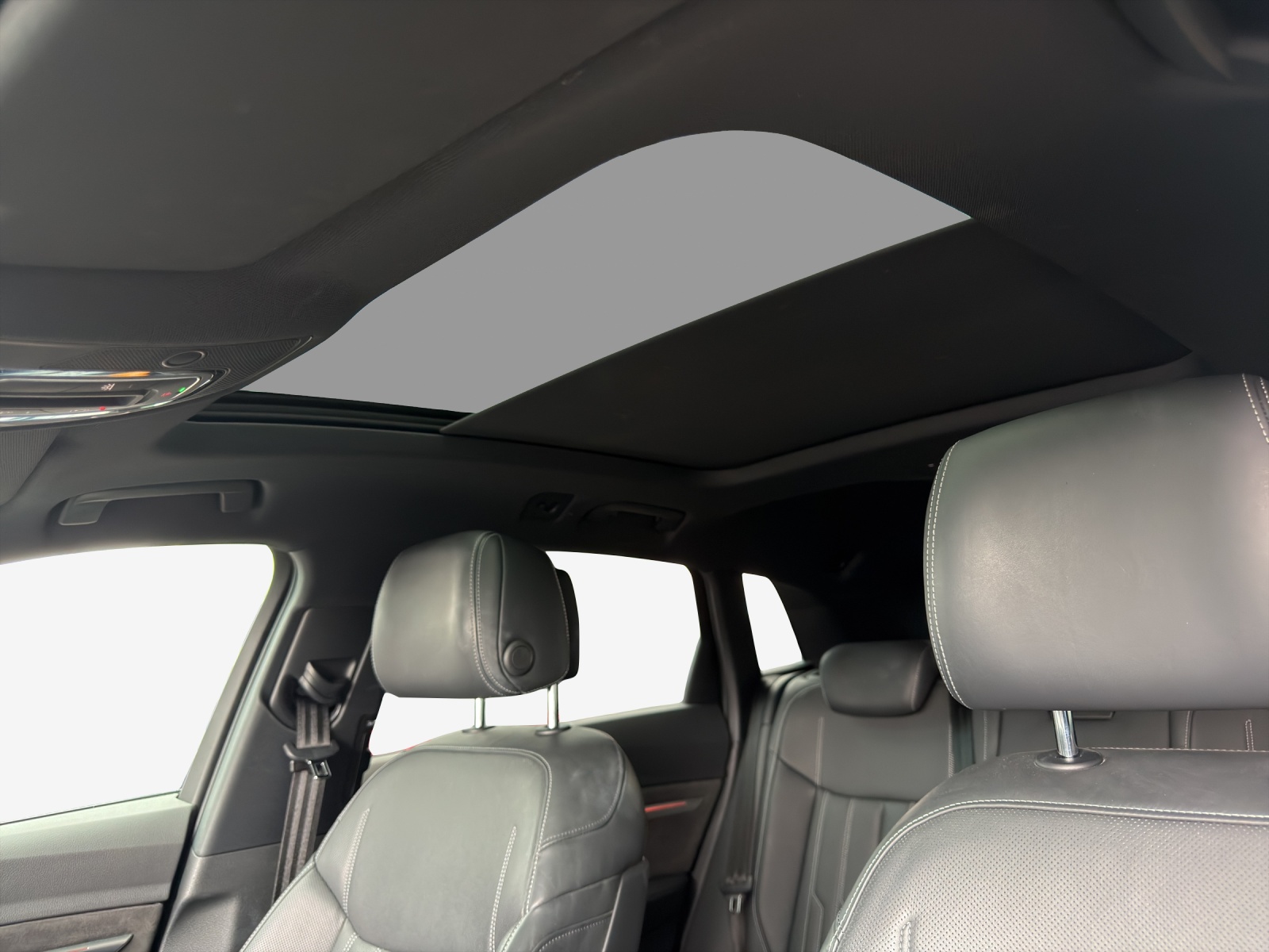 AUDI e-tron 55 Advanced quattro-image-15