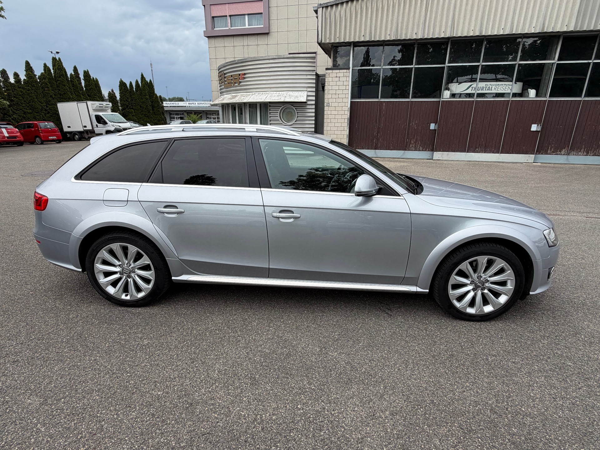 AUDI A4 allroad 2.0 TDI quattro S-tronic-image-8