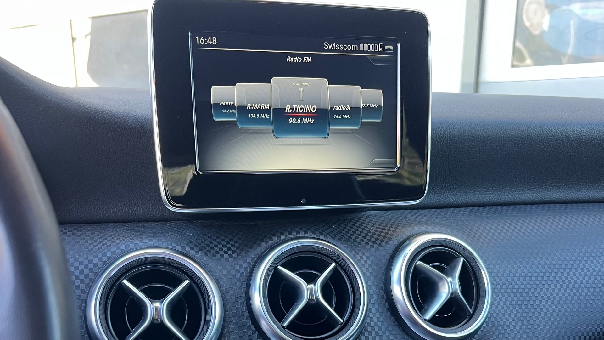 MERCEDES-BENZ A 180 Night Star 7G-DCT-image-14